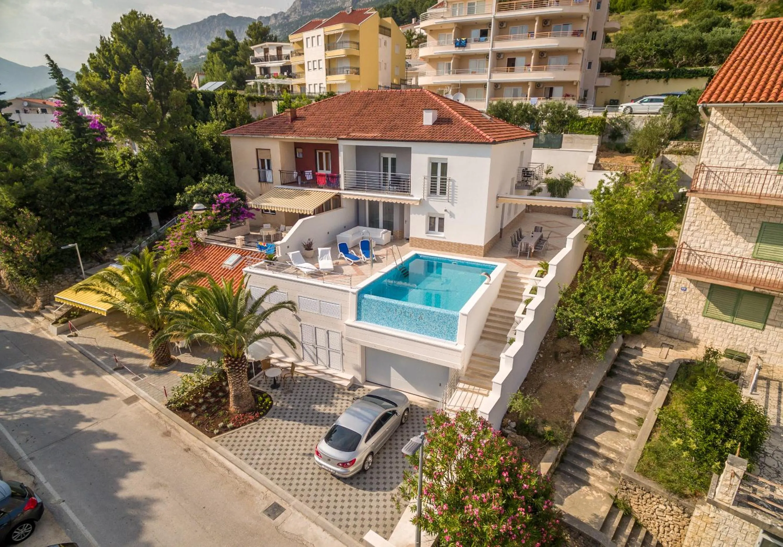 Property building in Villa Vinka