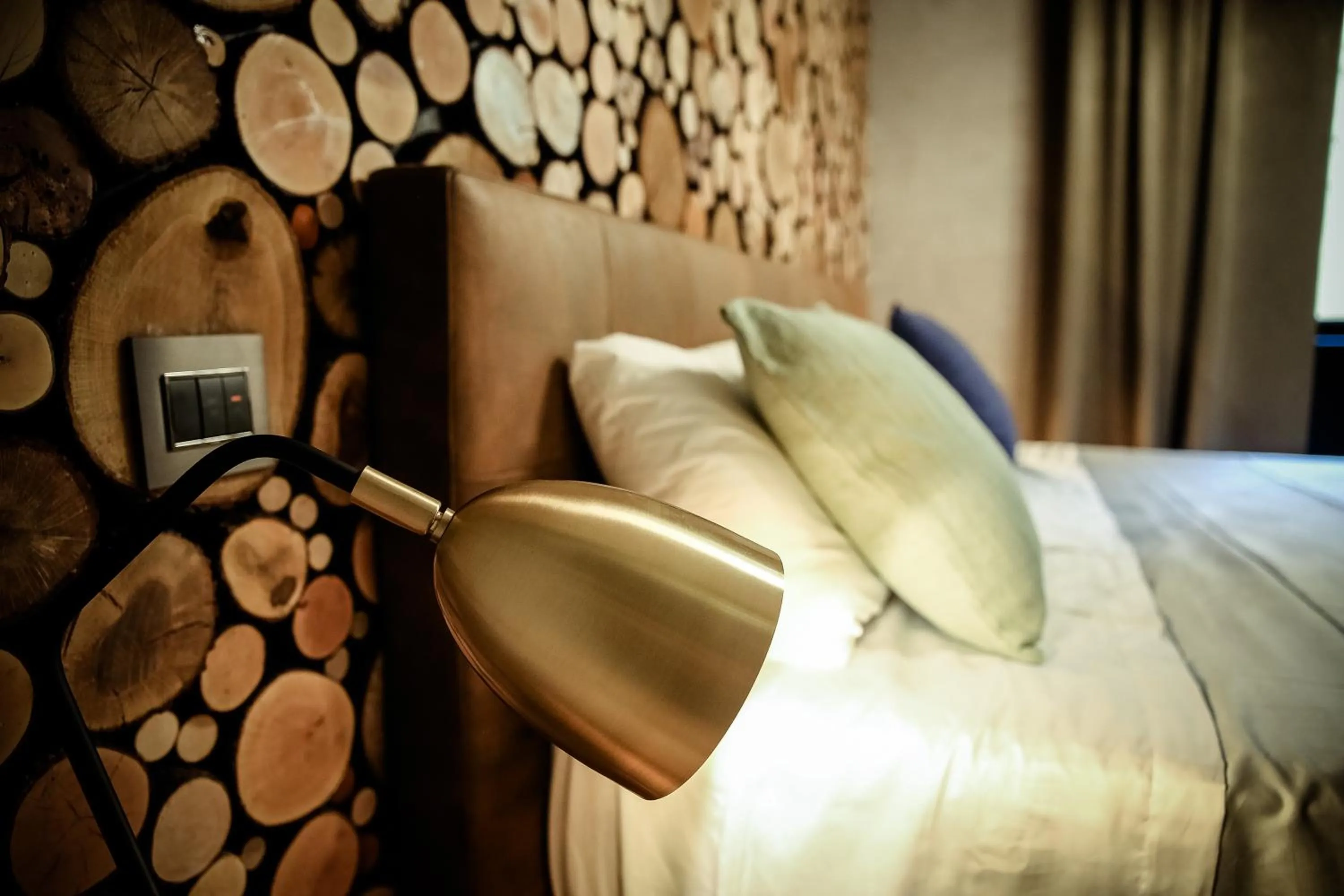 Decorative detail, Bed in Benci House