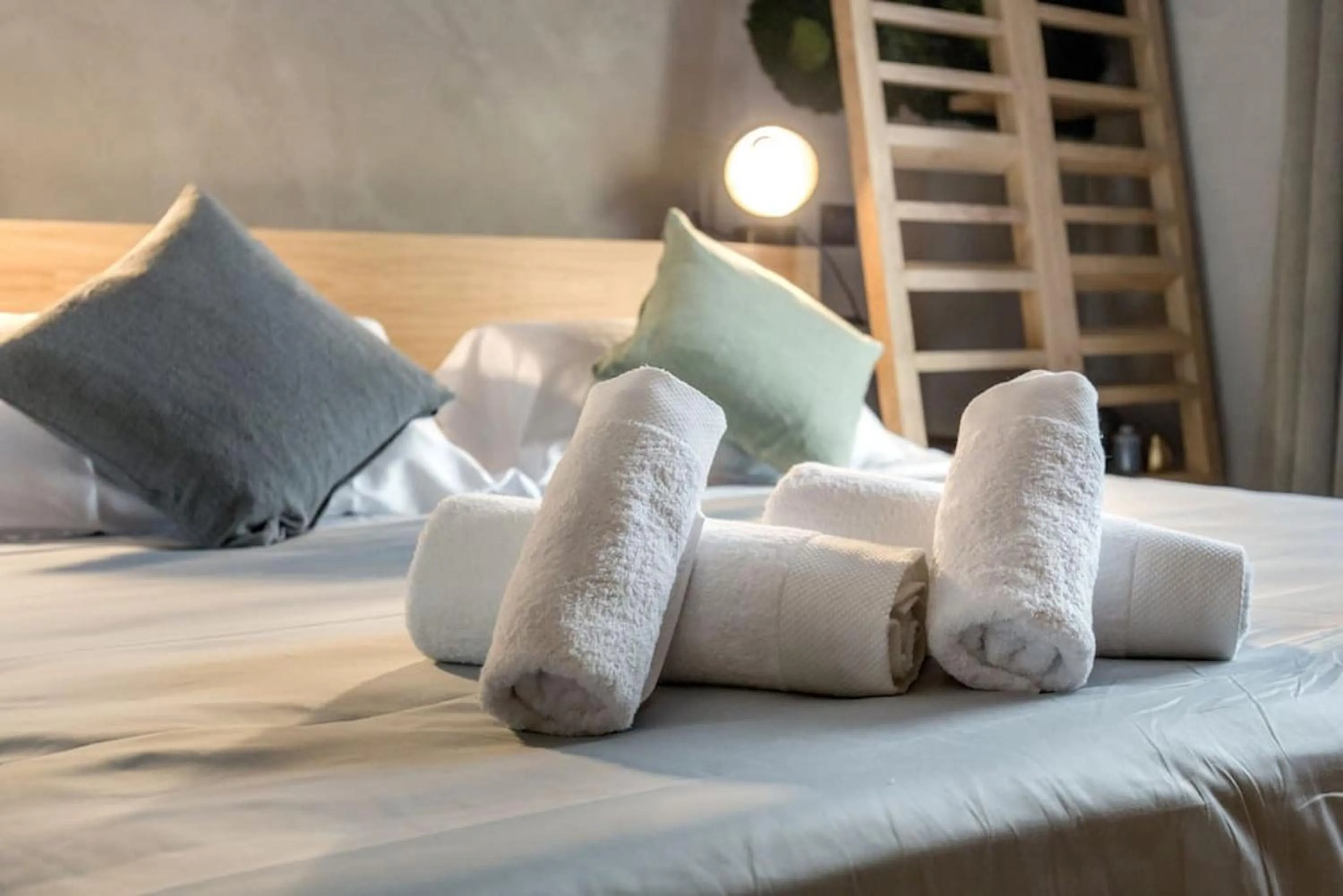 Shower, Bed in Benci House