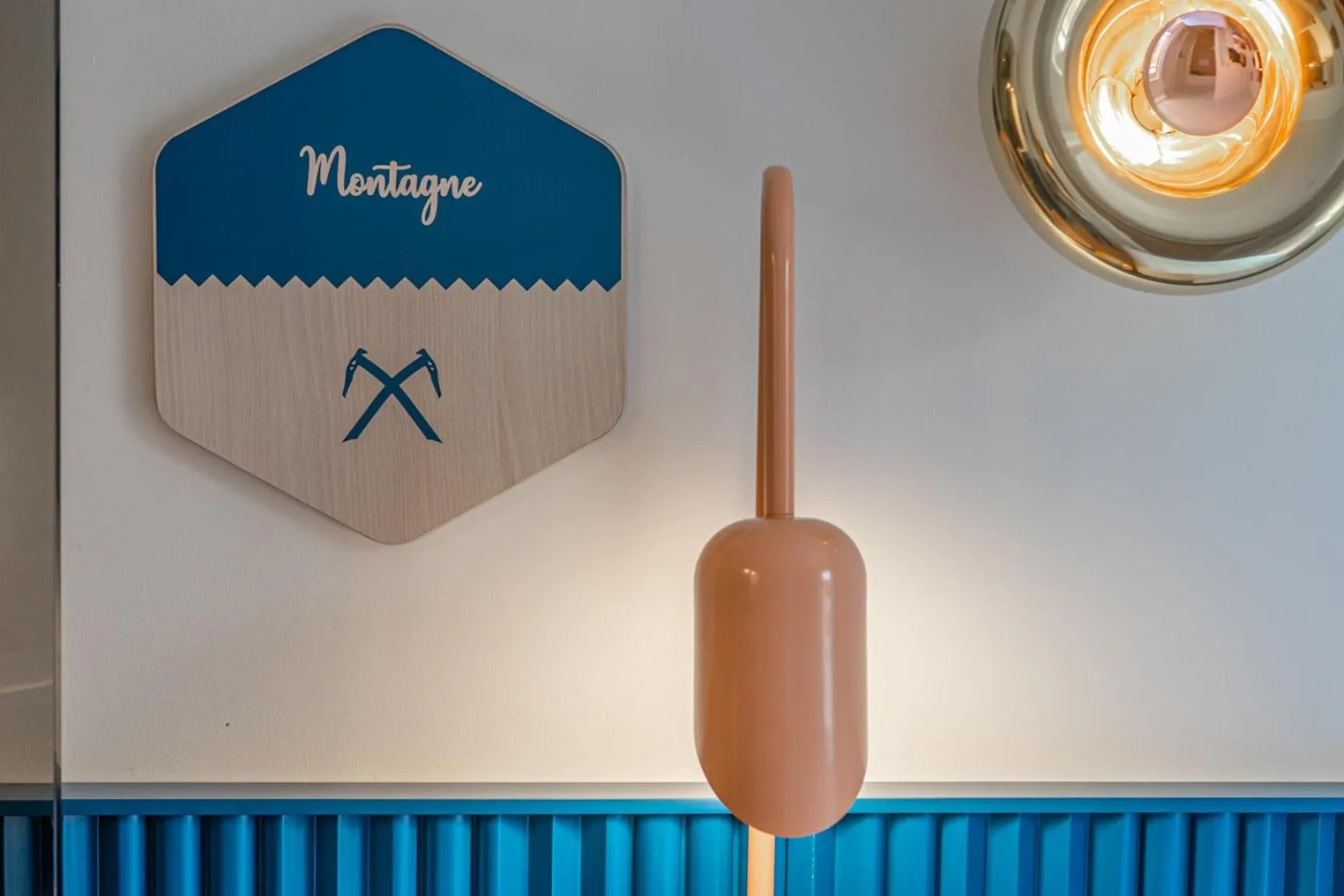 Decorative detail in Hôtel du Palais de l'Isle