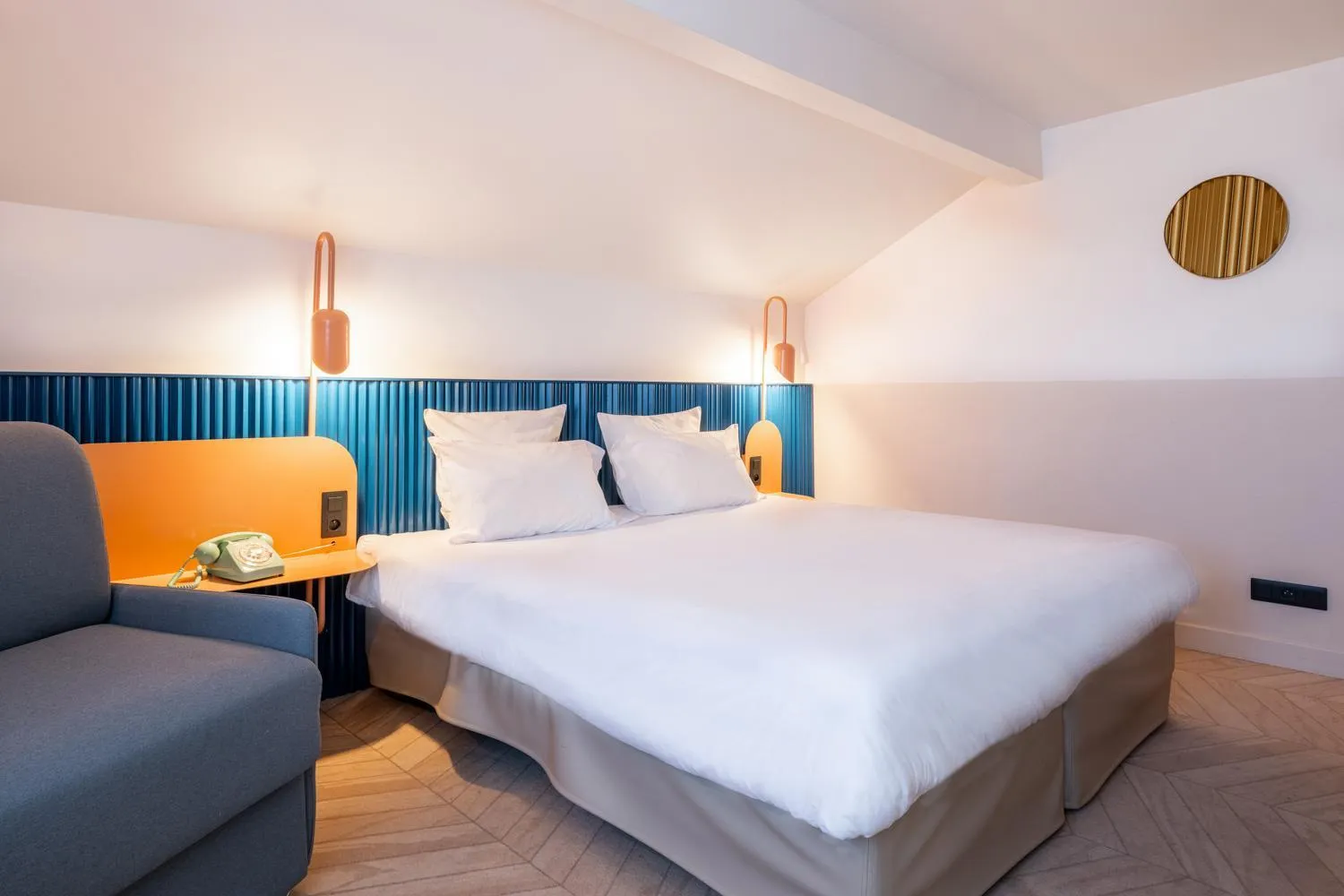 Bed in Hôtel du Palais de l'Isle