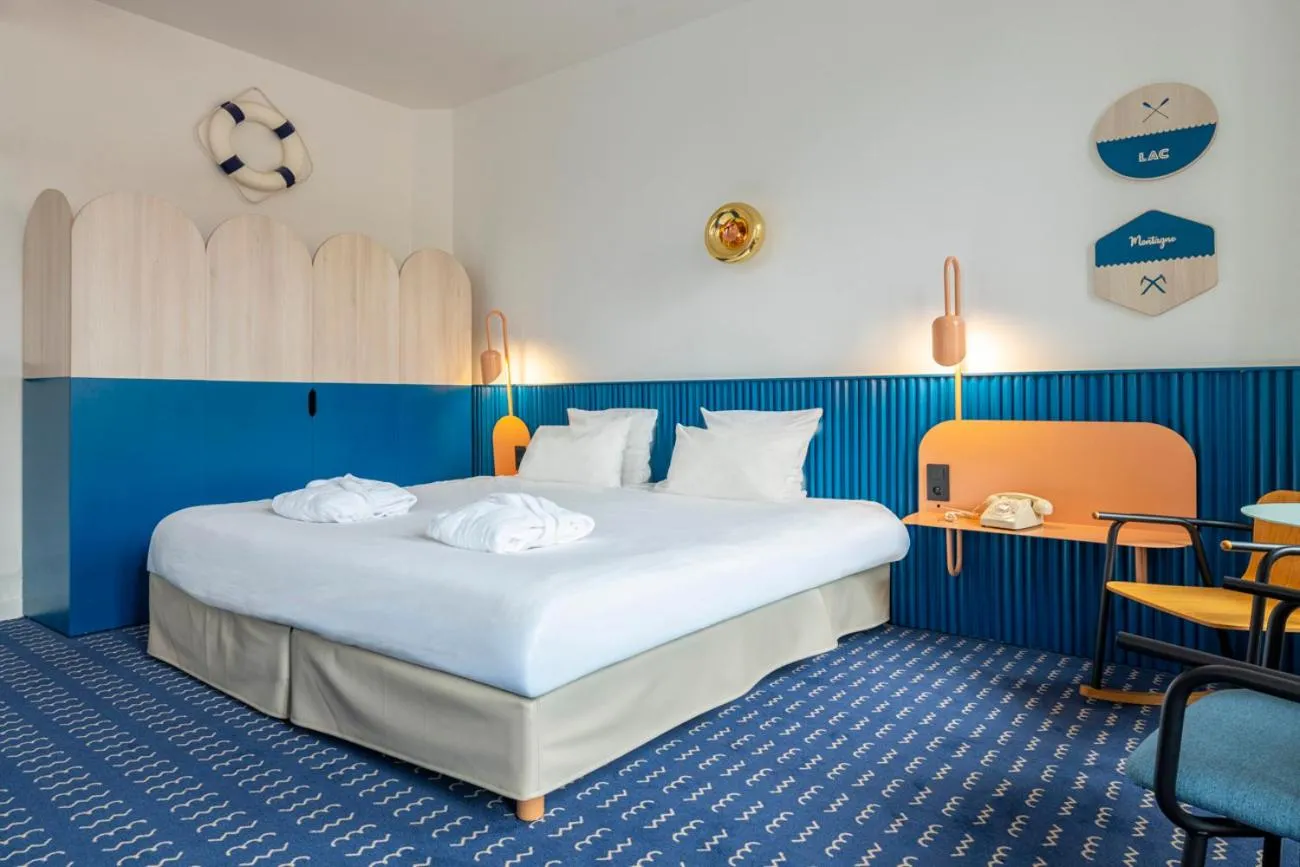 Bed in Hôtel du Palais de l'Isle