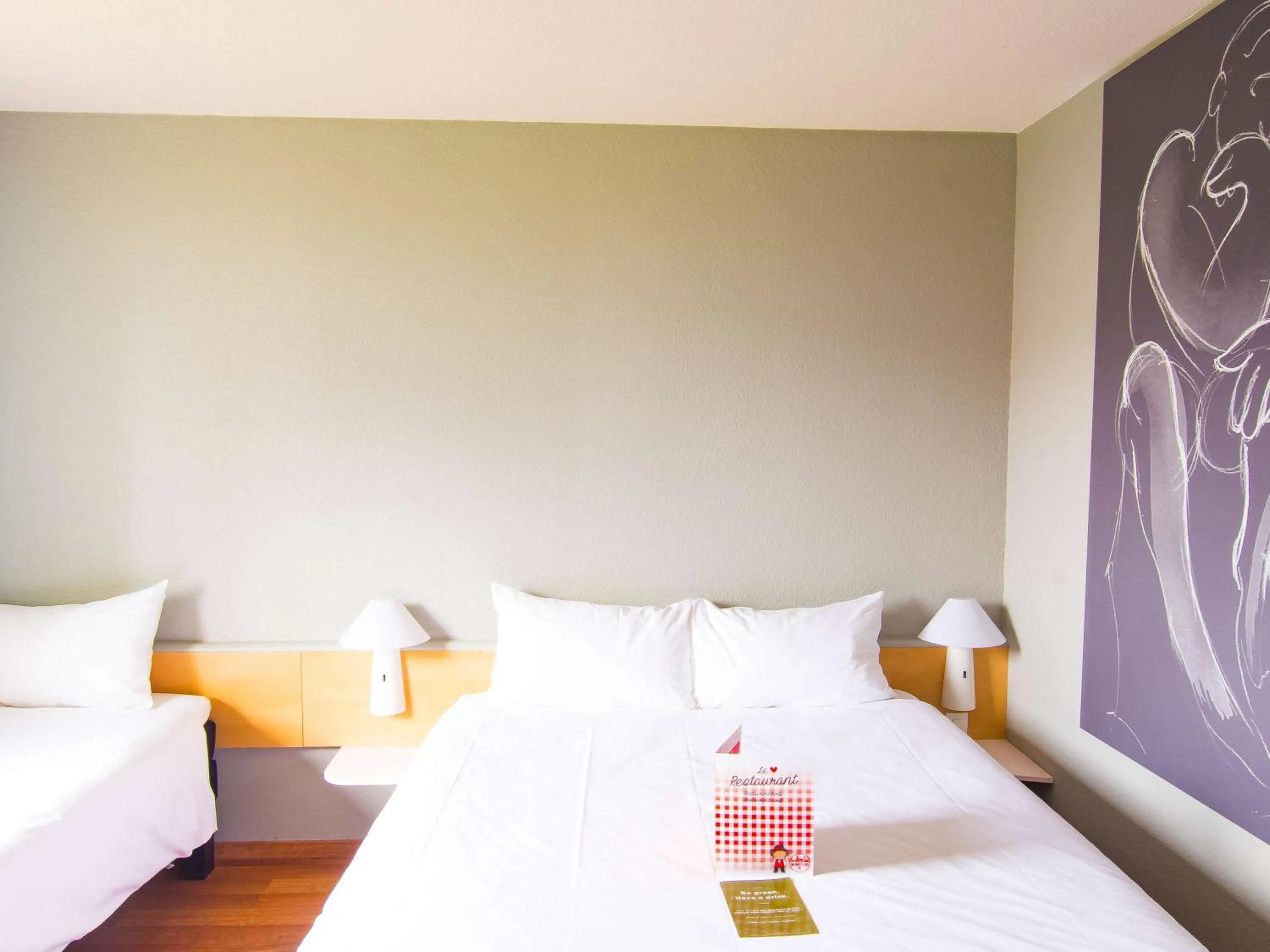 Photo of the whole room, Bed in ibis Colmar Est - Hotel Restaurant en Alsace