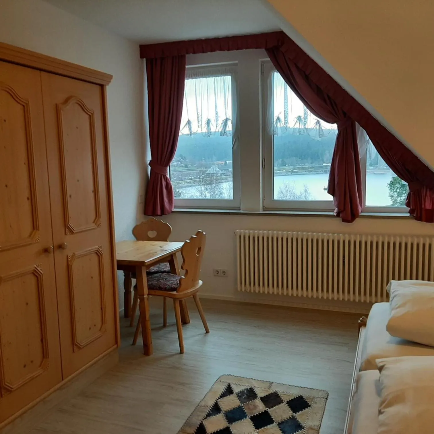 Bed in Sunside Ferien Wellness Oase Hotel Apartment's Schwarzwald am Schluchsee