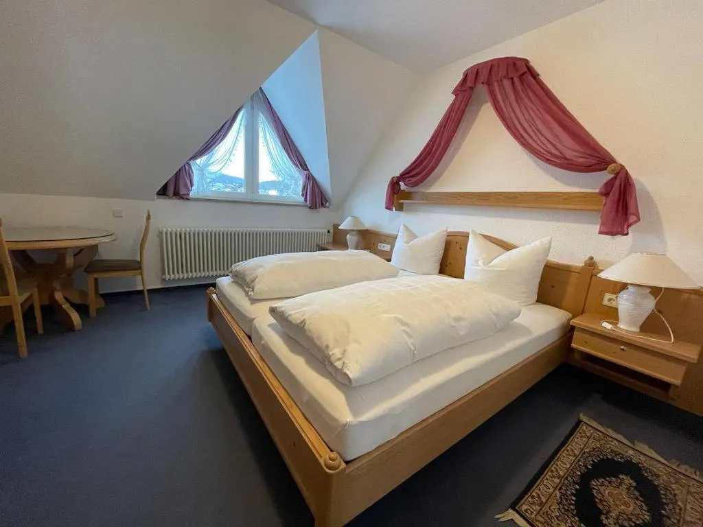Bed in Sunside Ferien Wellness Oase Hotel Apartment's Schwarzwald am Schluchsee