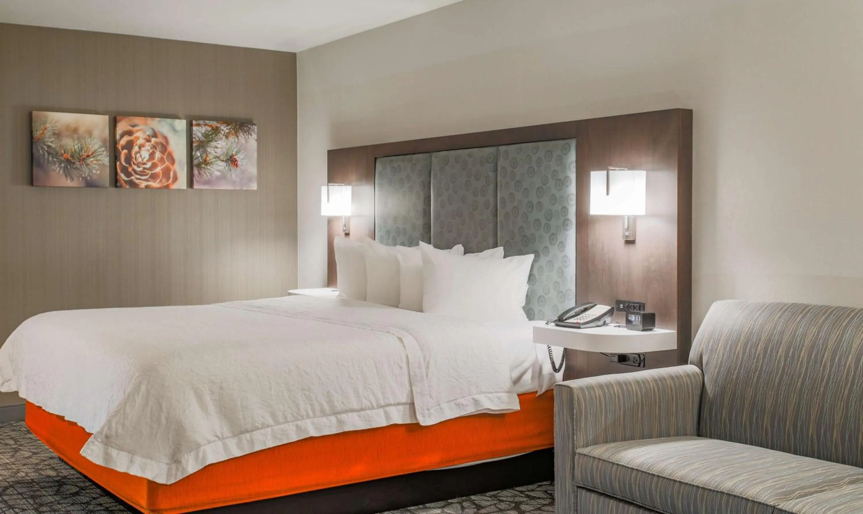 Living room, Bed in Hampton Inn Prescott