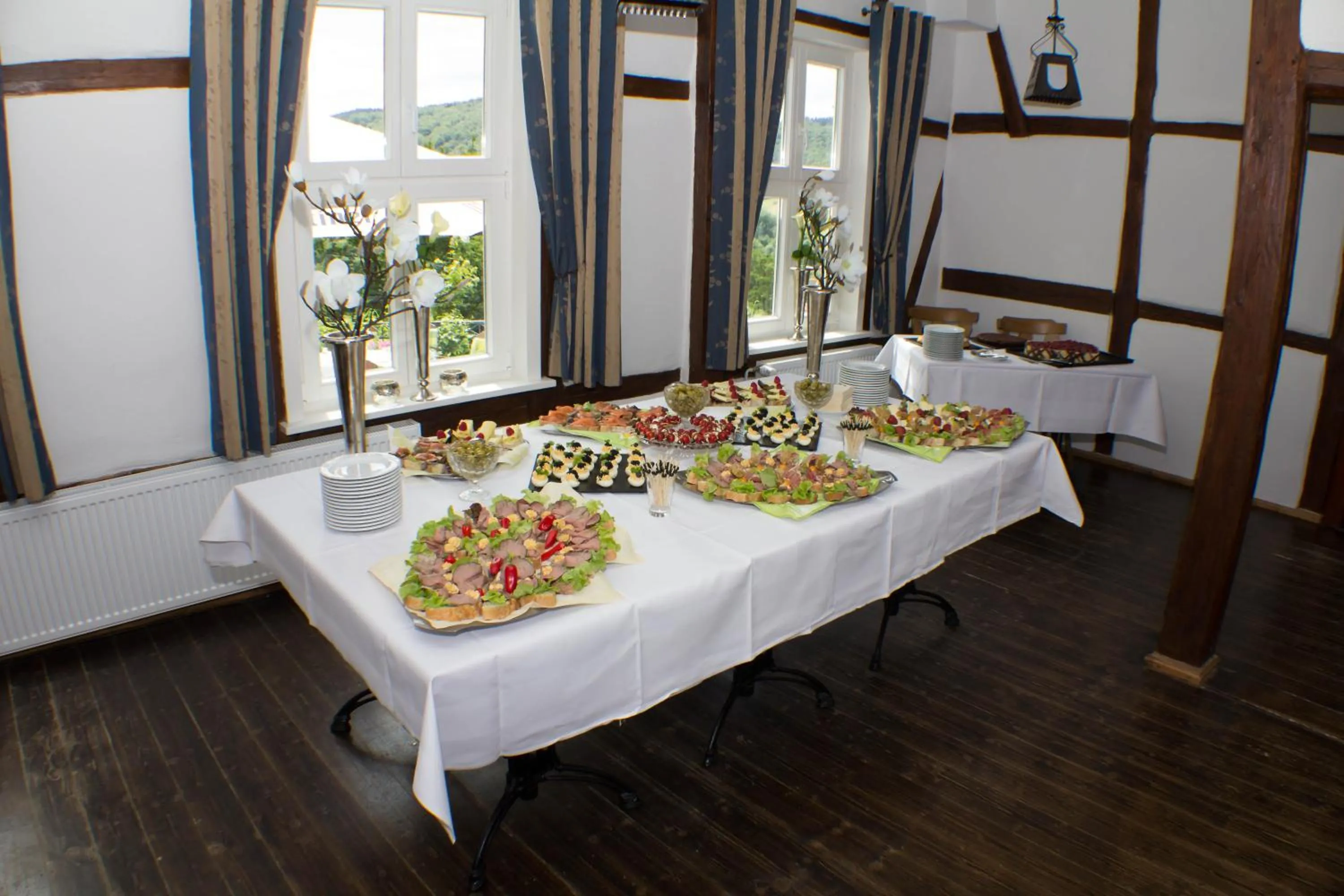 Food and drinks in Gasthaus und Ferienwohnungen "Zum Büchsenmacher"