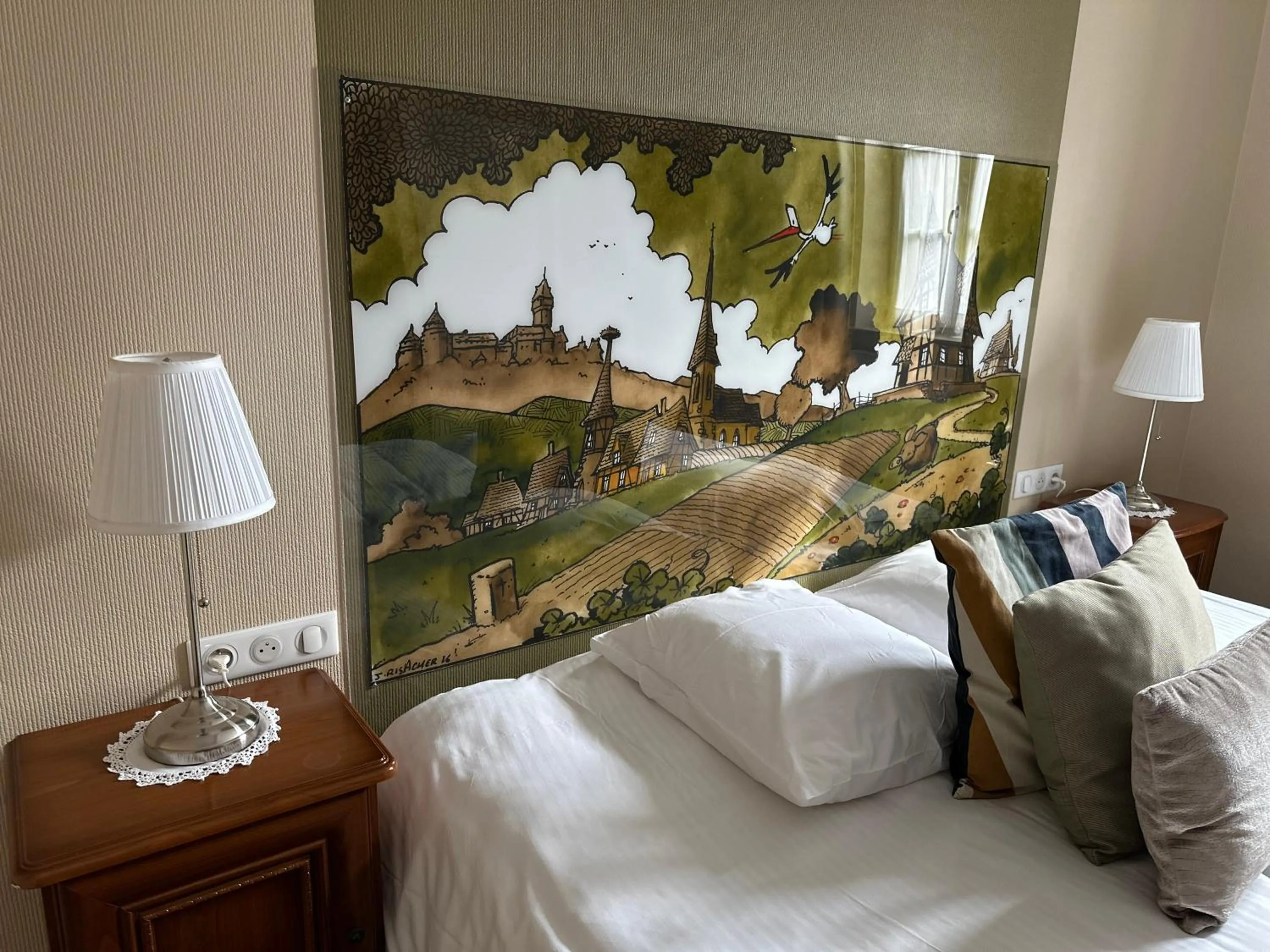 Bed in Auberge Le Meisenberg