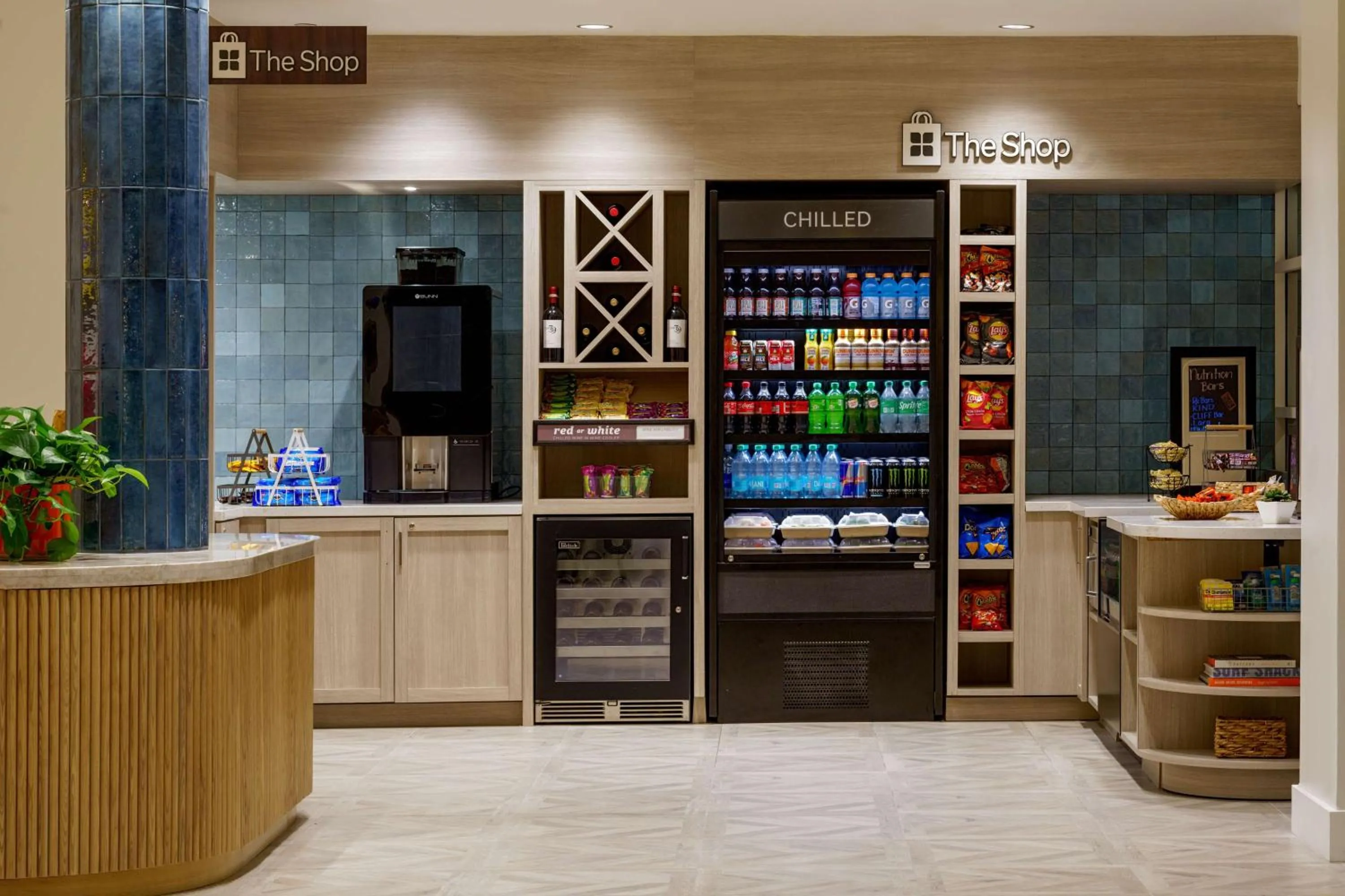 Restaurant/places to eat in Hilton Garden Inn Dana Point Doheny Beach