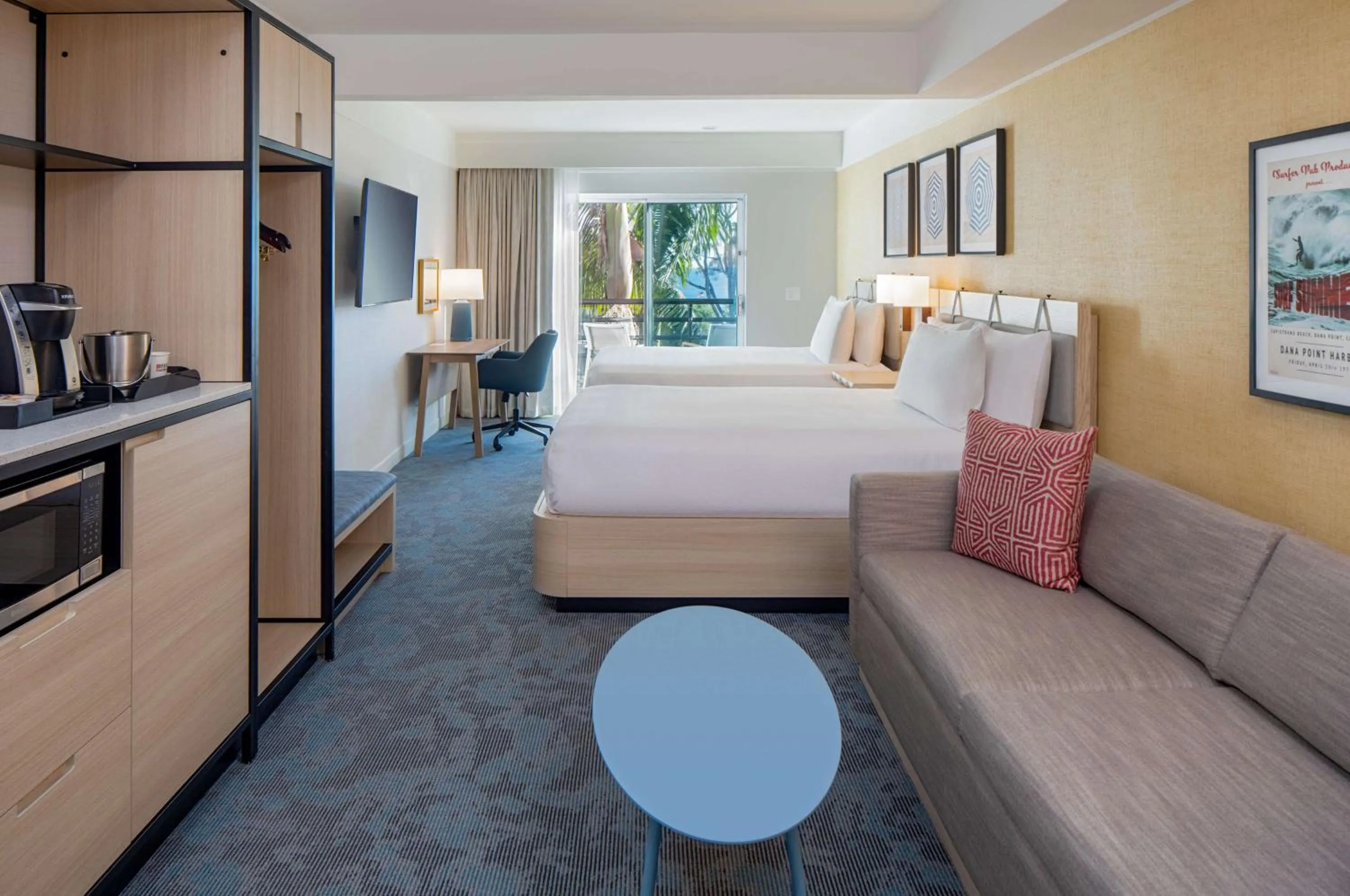 Bed in Hilton Garden Inn Dana Point Doheny Beach