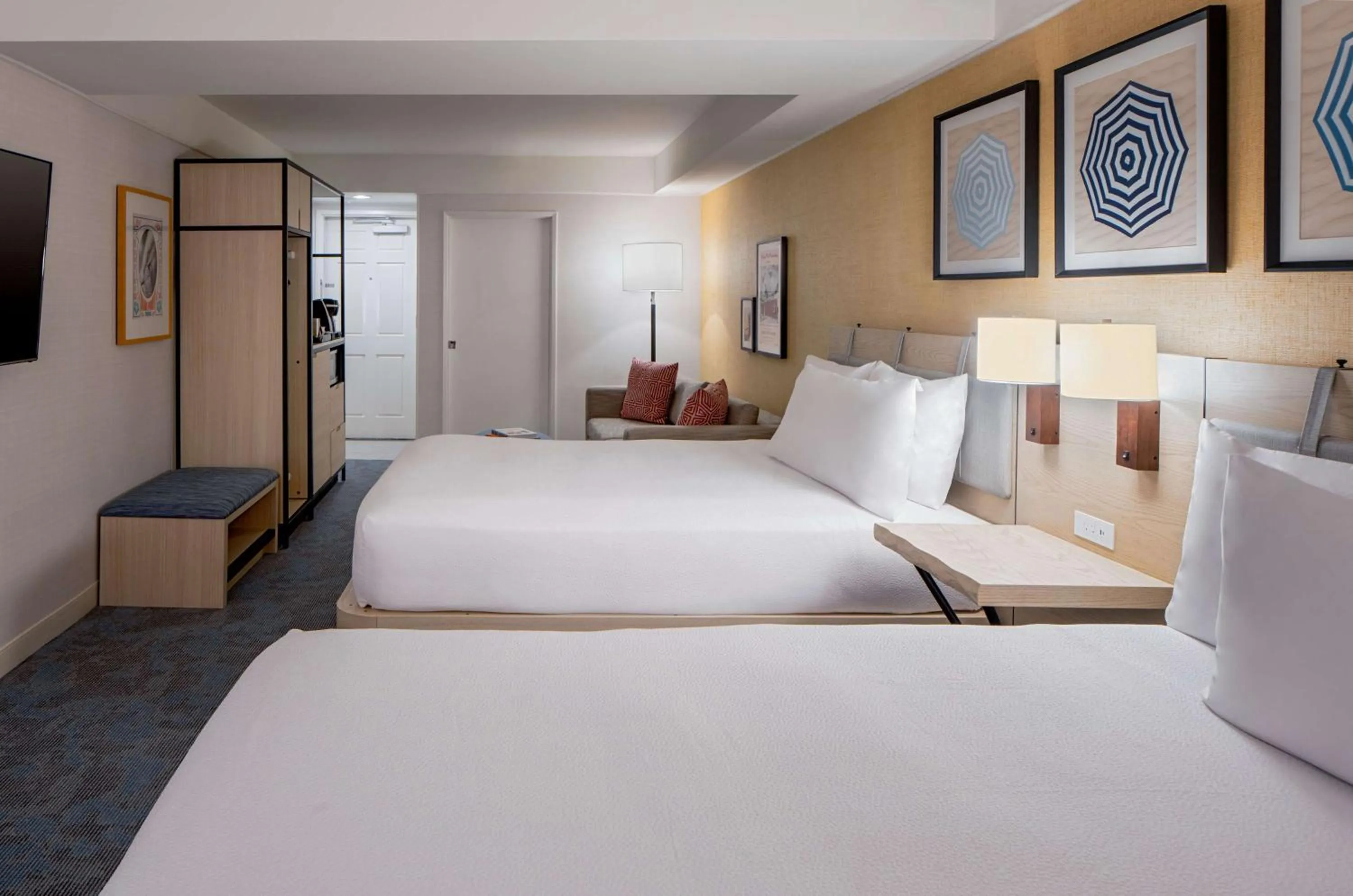 Bed in Hilton Garden Inn Dana Point Doheny Beach