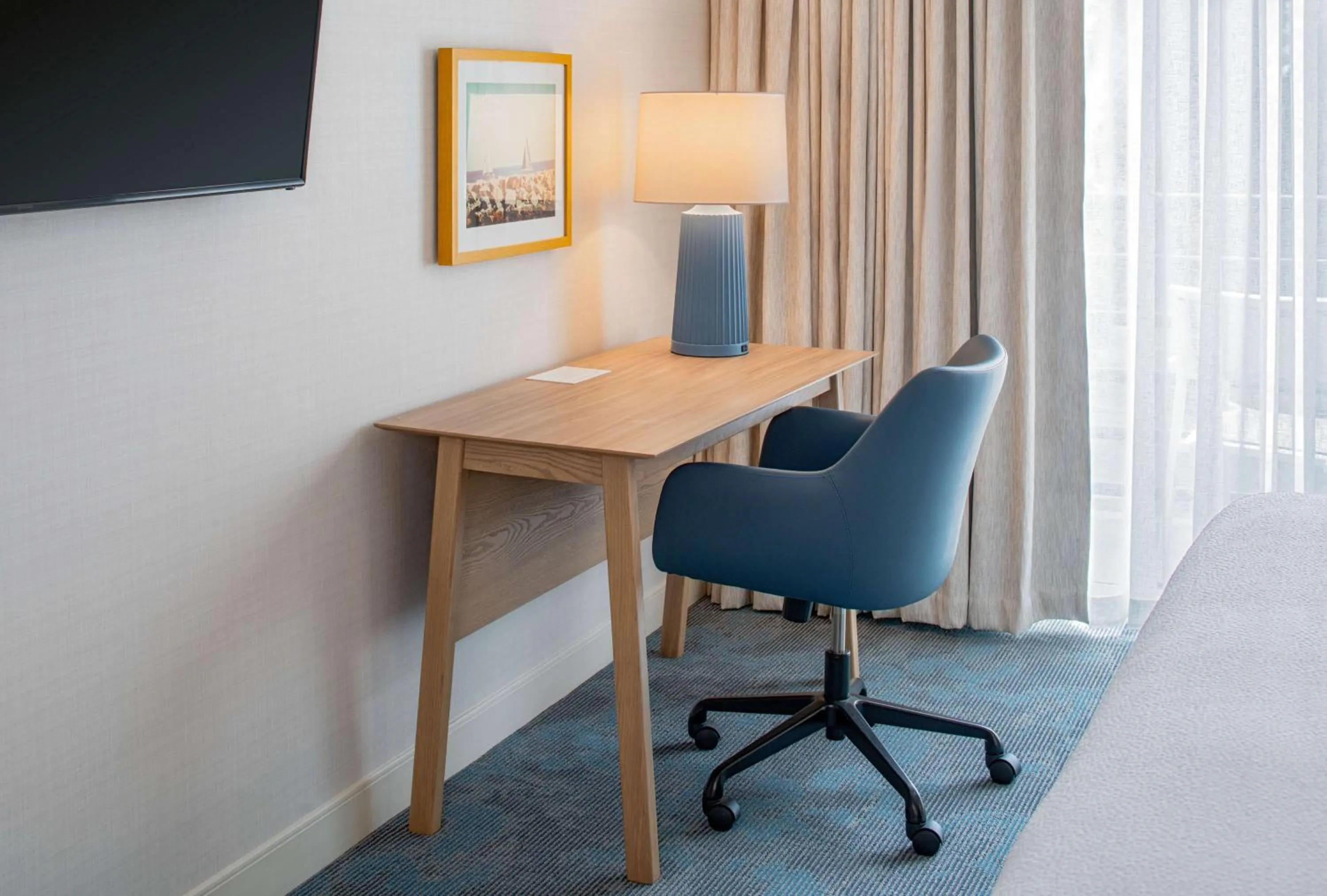 Bedroom in Hilton Garden Inn Dana Point Doheny Beach
