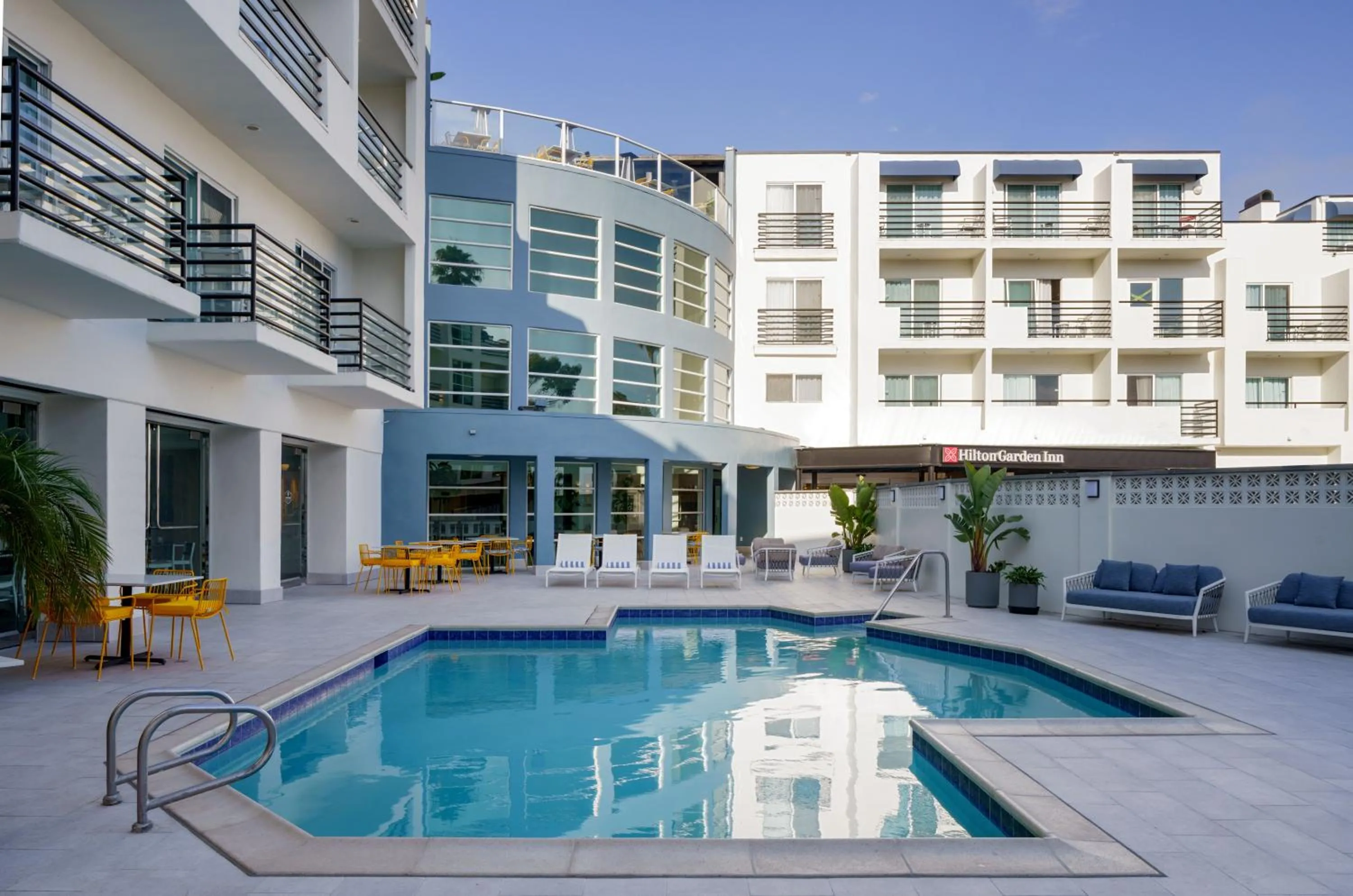Patio in Hilton Garden Inn Dana Point Doheny Beach