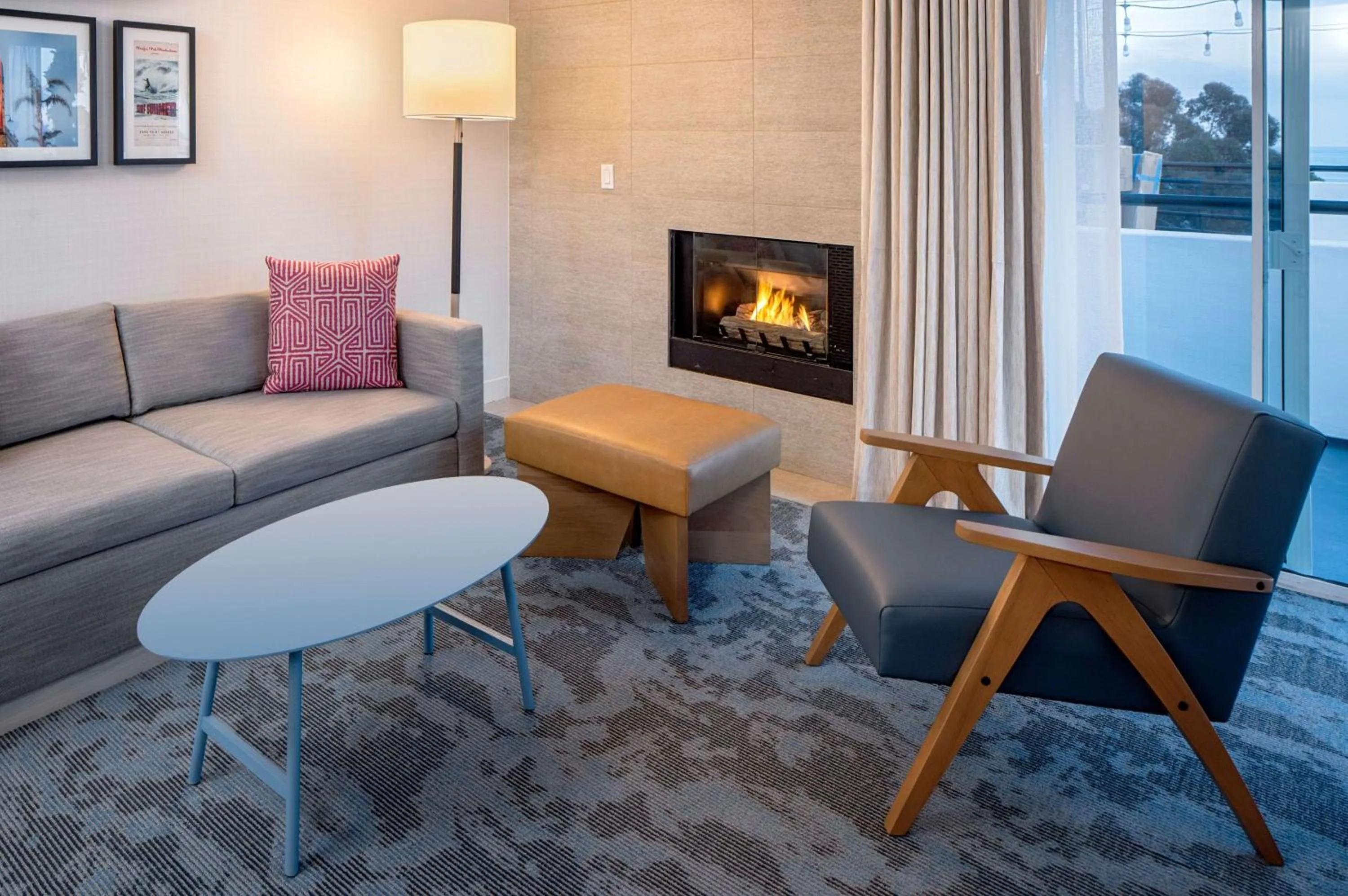 Living room in Hilton Garden Inn Dana Point Doheny Beach