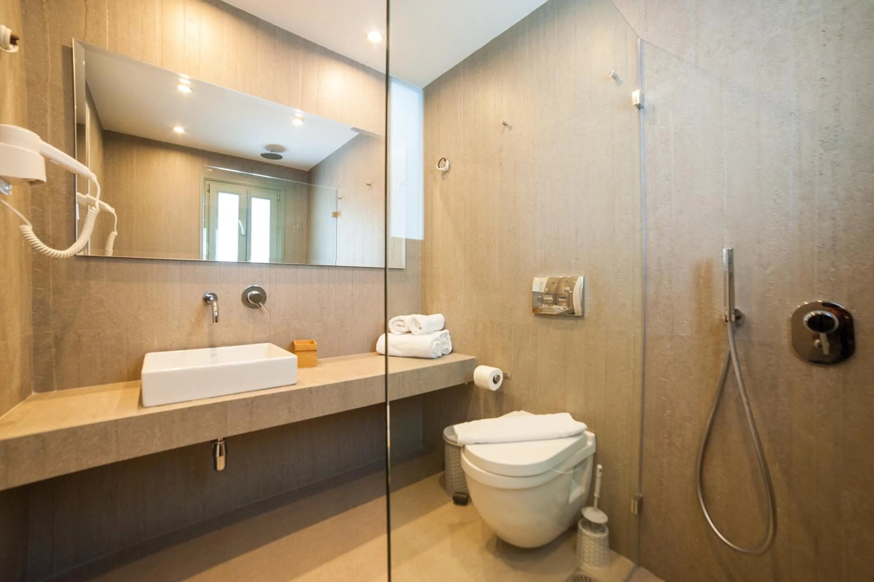 Bathroom in Hotel Senia - Onar Hotels Collection