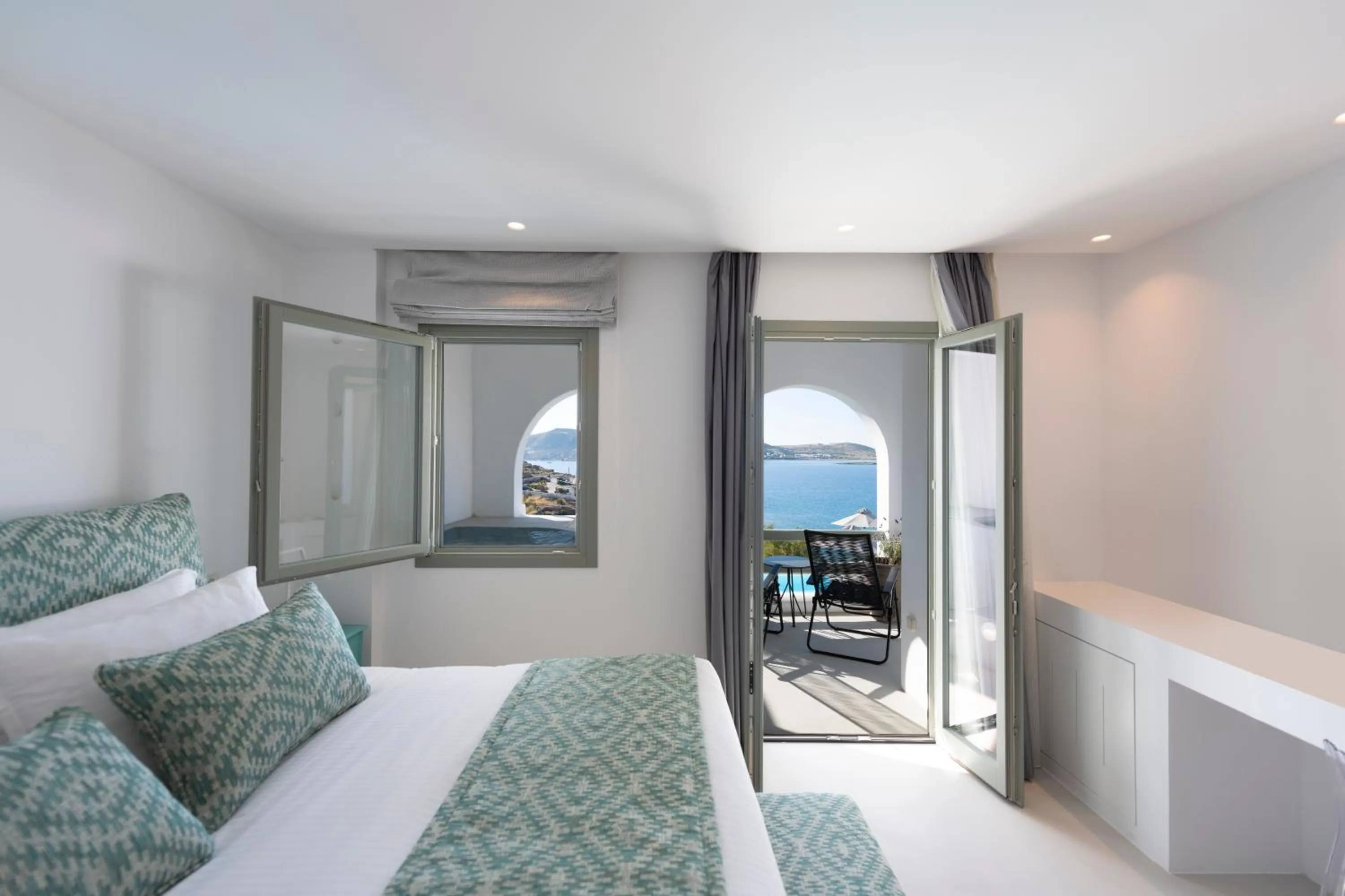 Sea view, Bed in Hotel Senia - Onar Hotels Collection