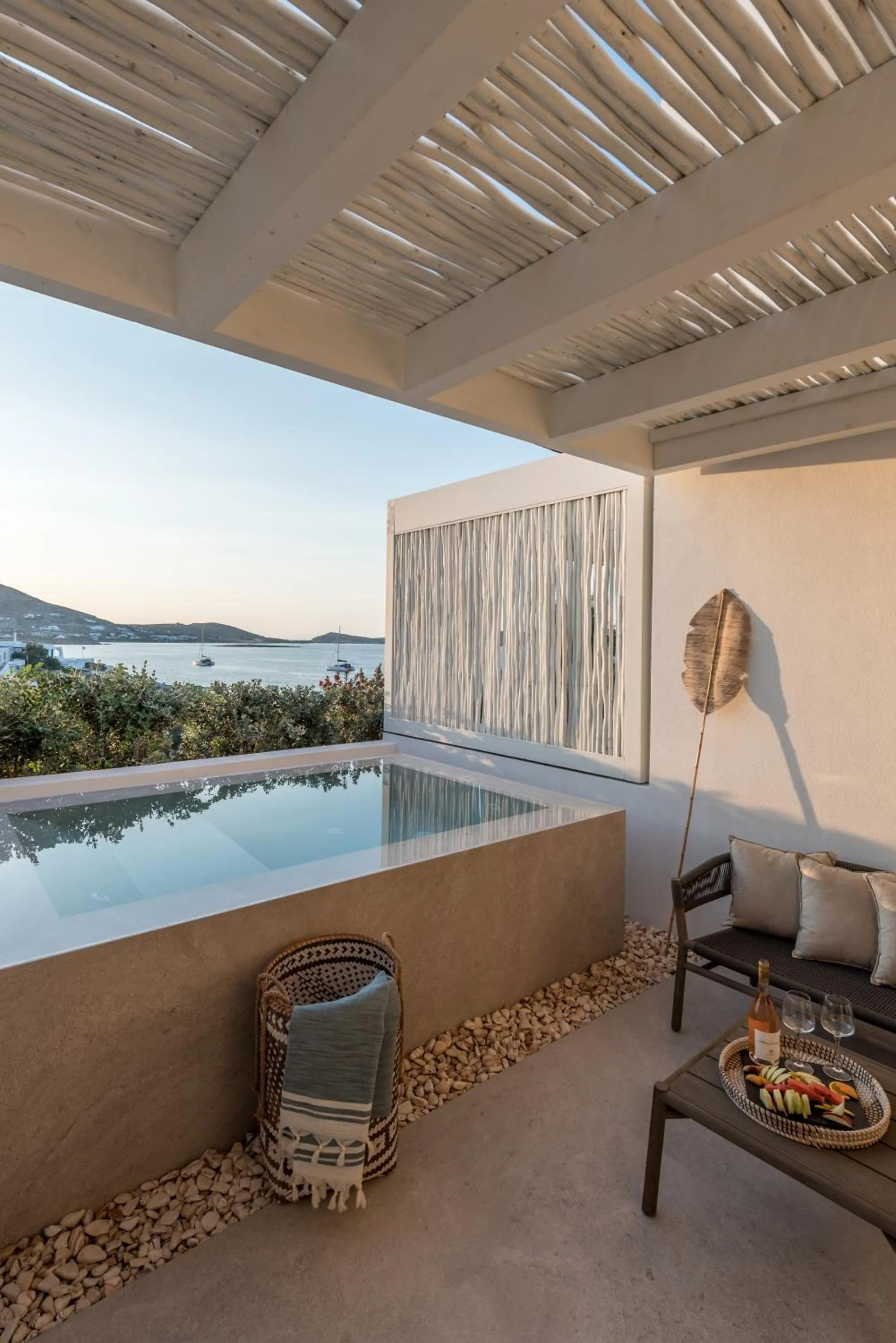 Swimming pool in Hotel Senia - Onar Hotels Collection