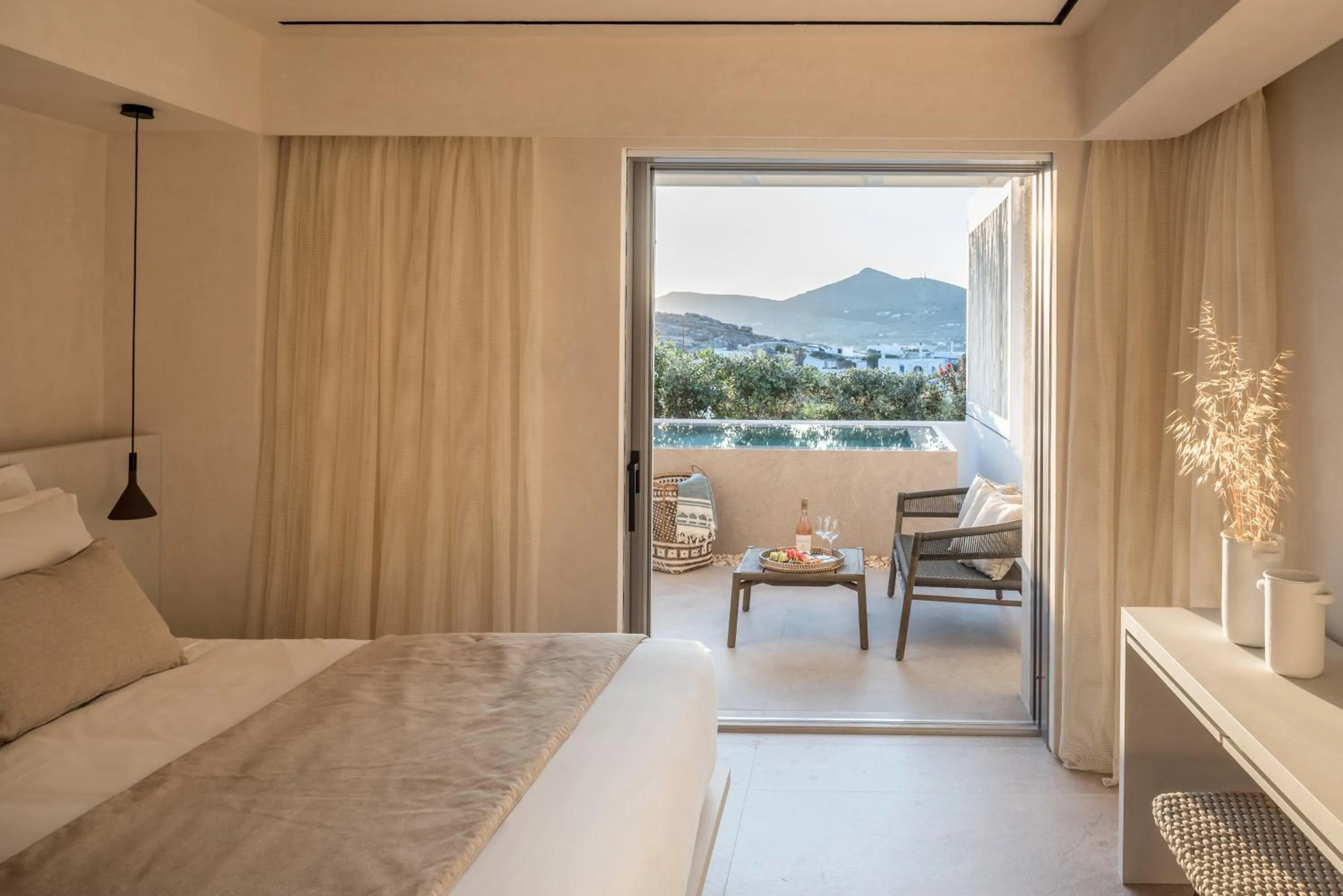 Bedroom, Bed in Hotel Senia - Onar Hotels Collection