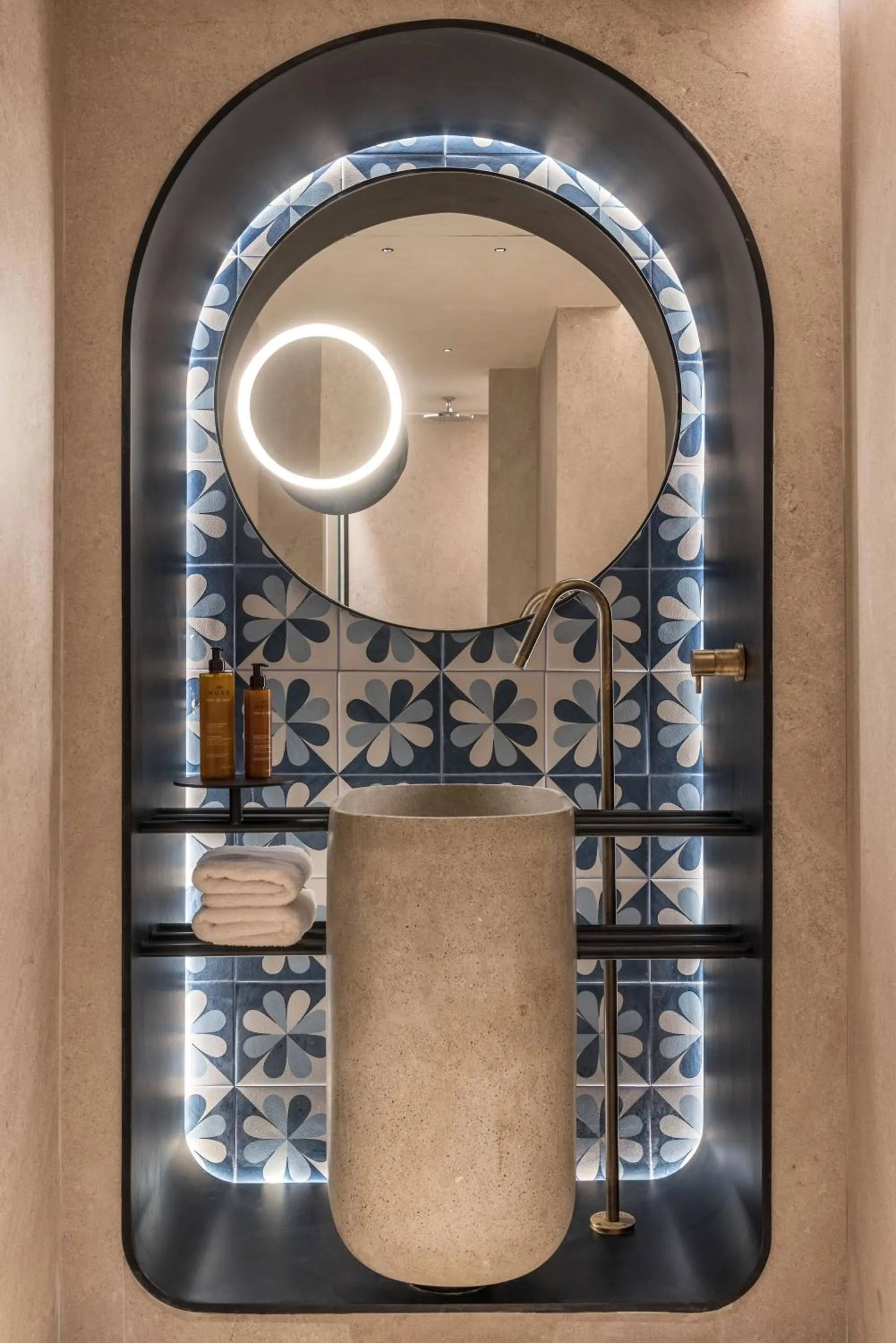 Bathroom in Hotel Senia - Onar Hotels Collection