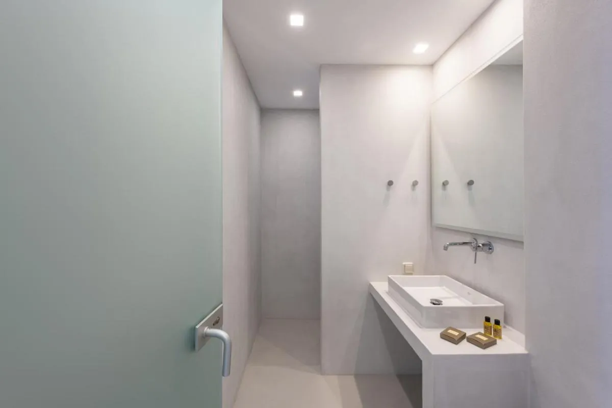Bathroom in Hotel Senia - Onar Hotels Collection