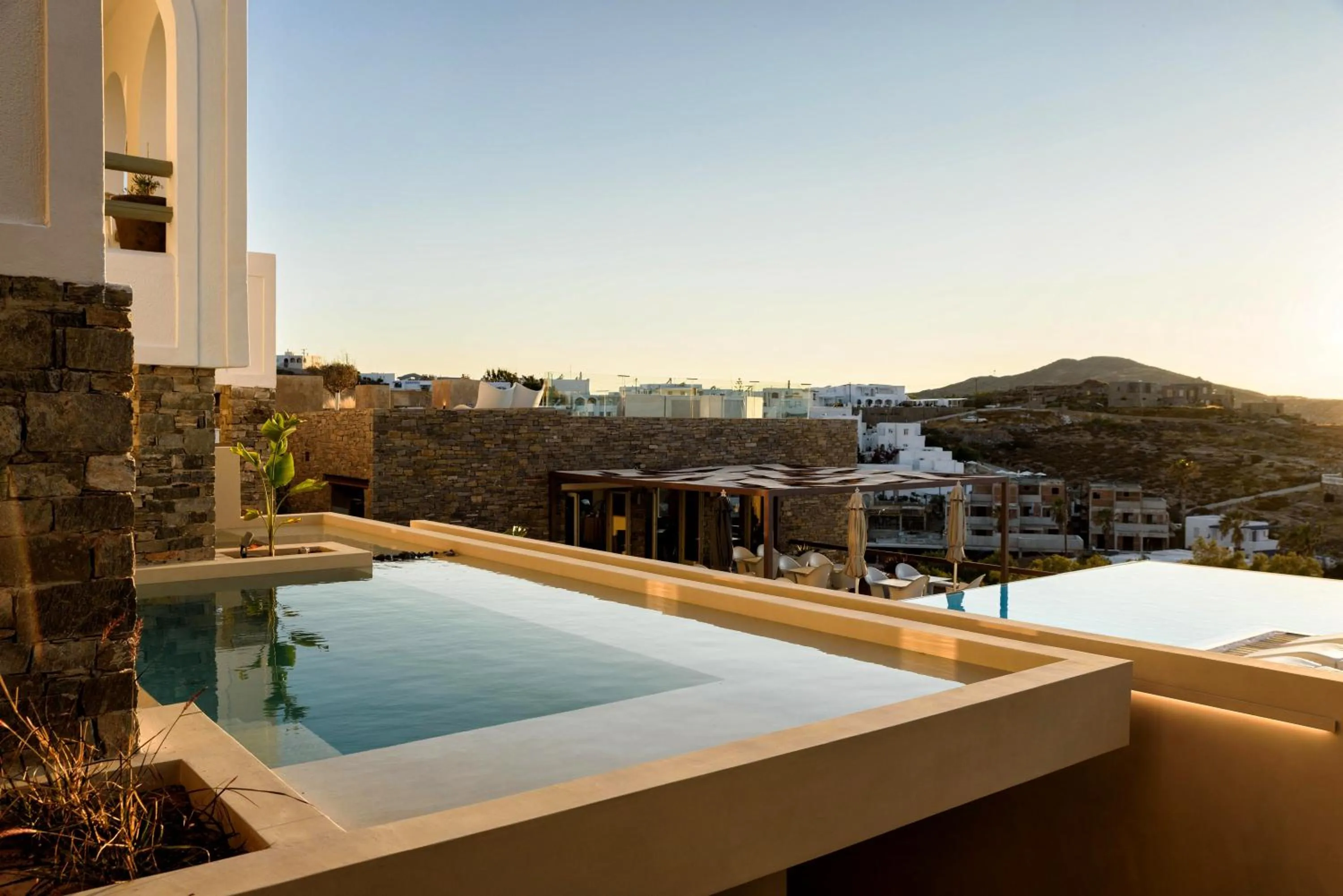 Swimming pool in Hotel Senia - Onar Hotels Collection