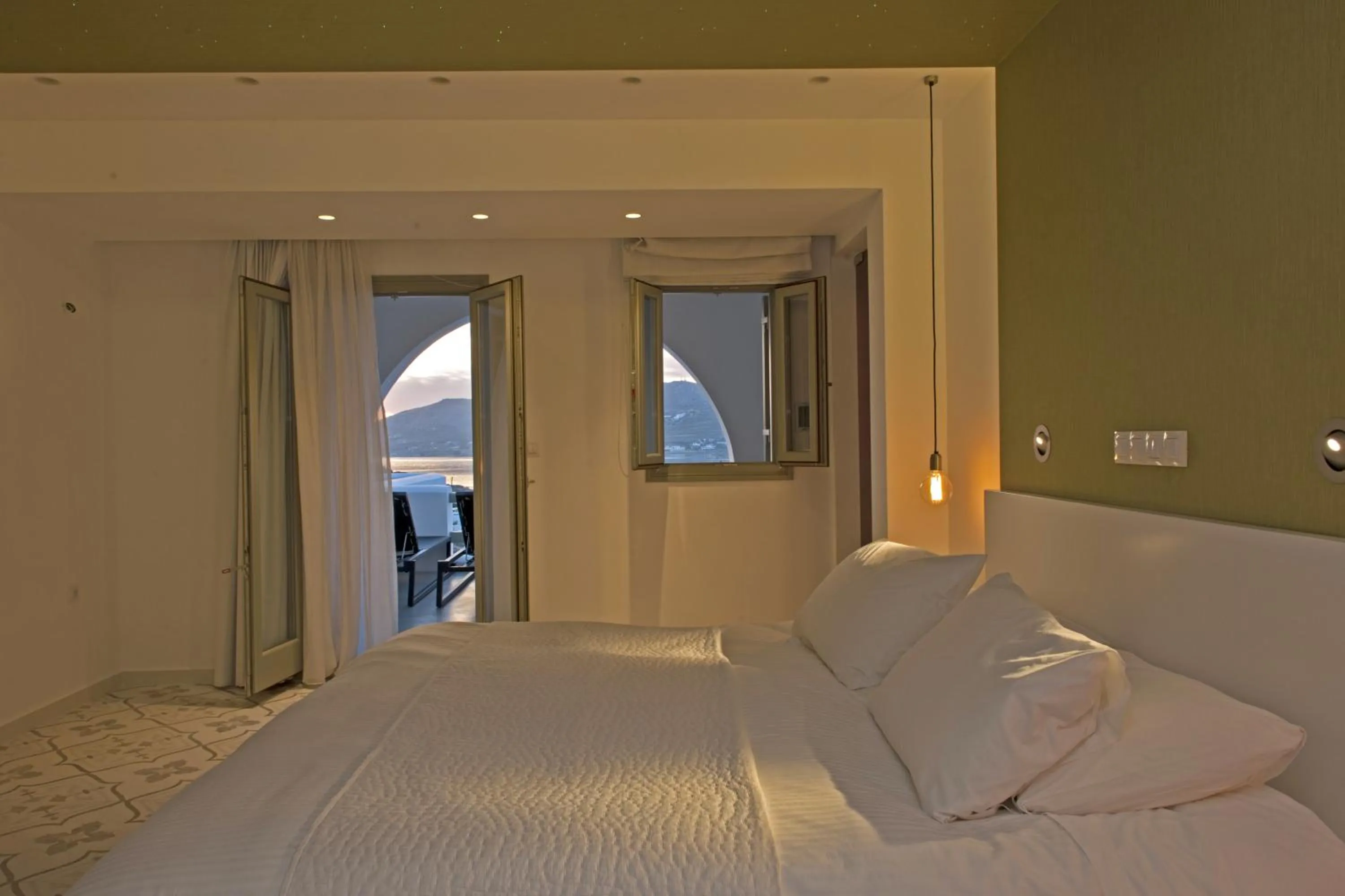 Photo of the whole room, Bed in Hotel Senia - Onar Hotels Collection