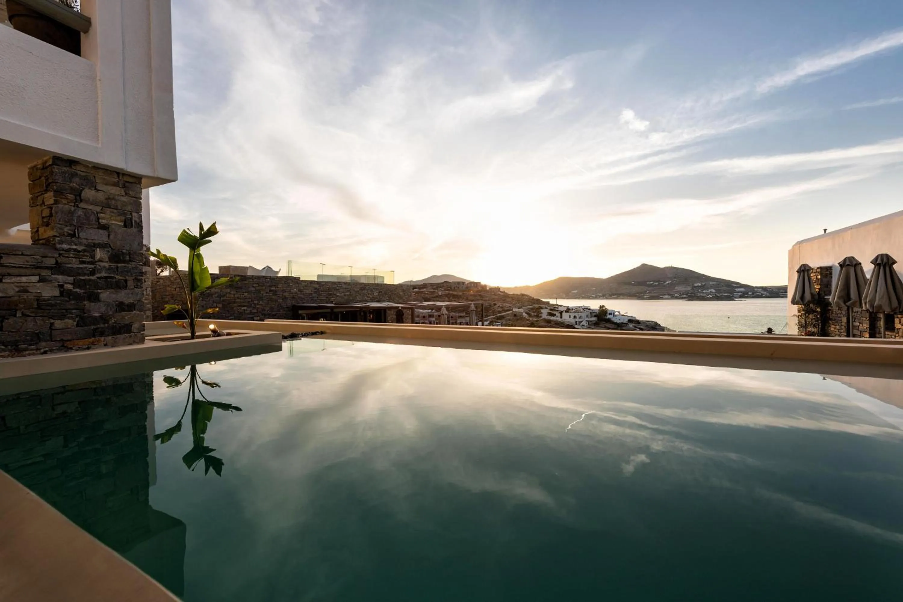 Pool view in Hotel Senia - Onar Hotels Collection