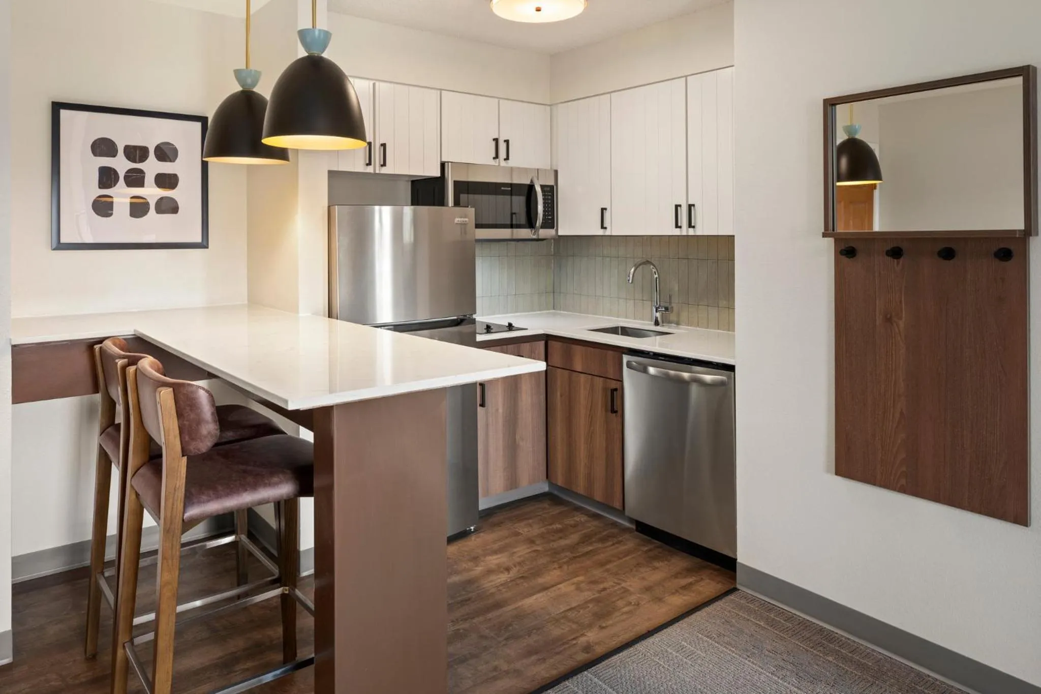 Photo of the whole room in Staybridge Suites Minneapolis-Bloomington by IHG