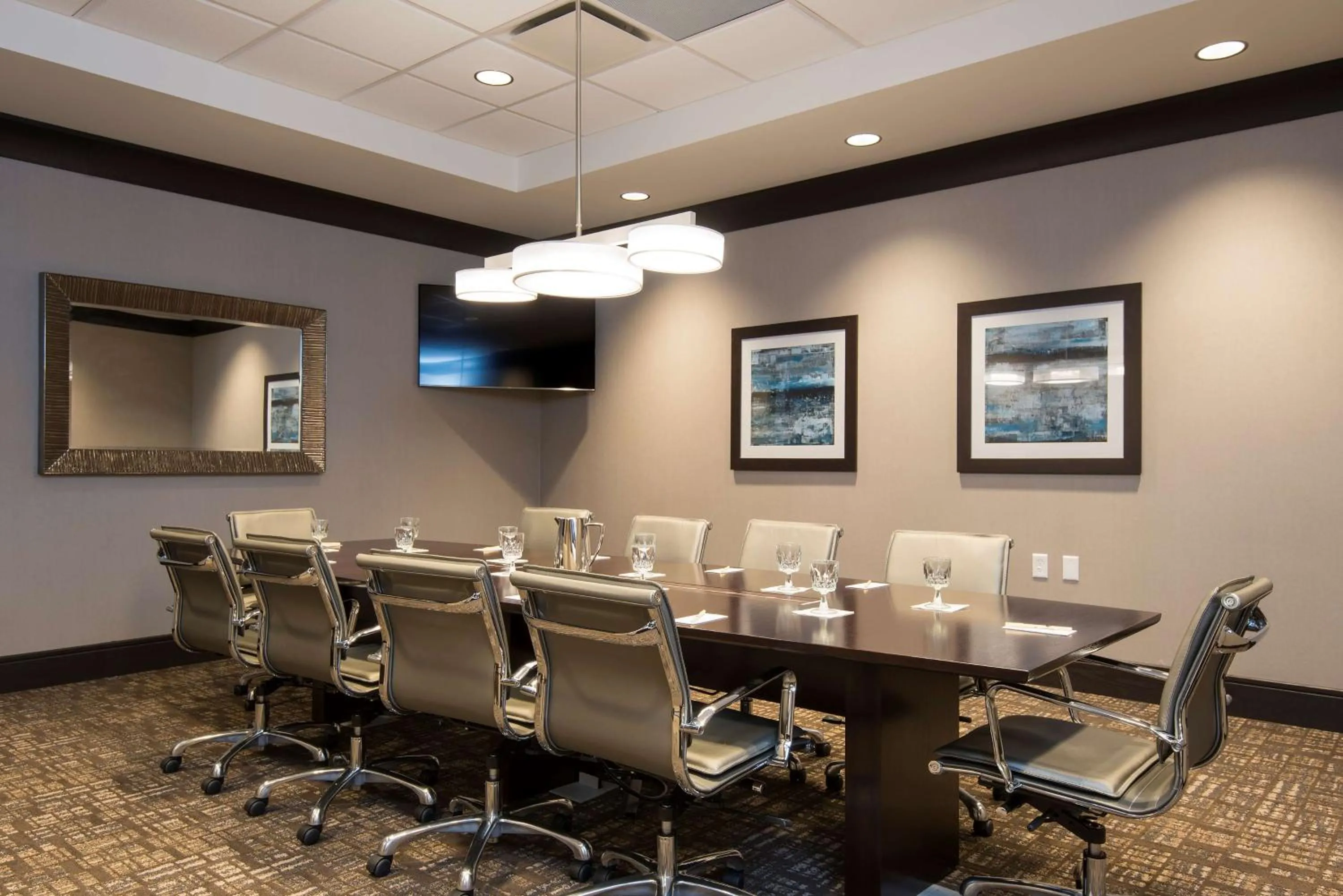 Meeting/conference room in DoubleTree by Hilton Schenectady