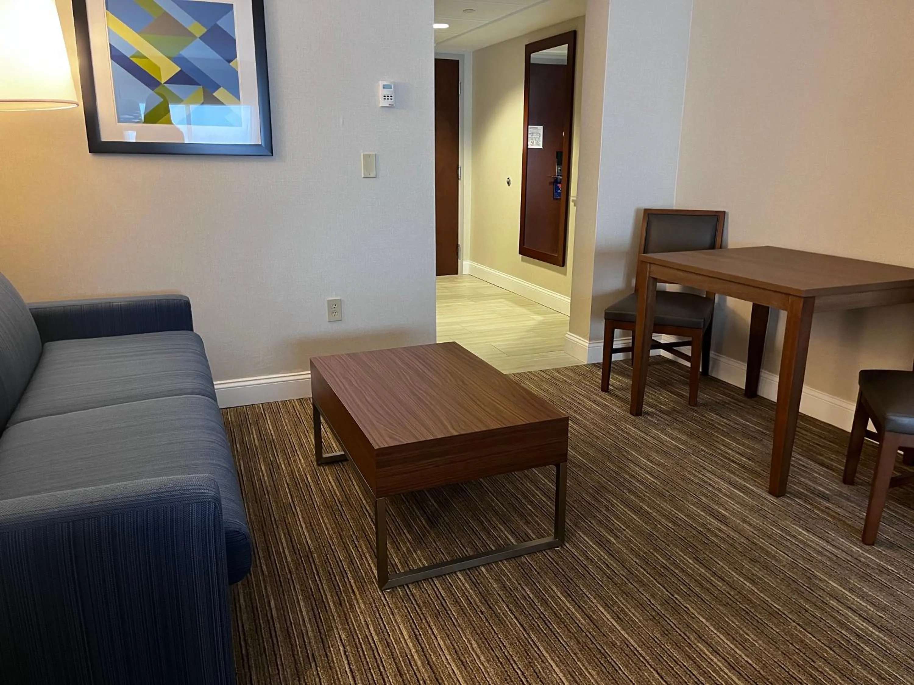 Holiday Inn Express & Suites Williamsport by IHG