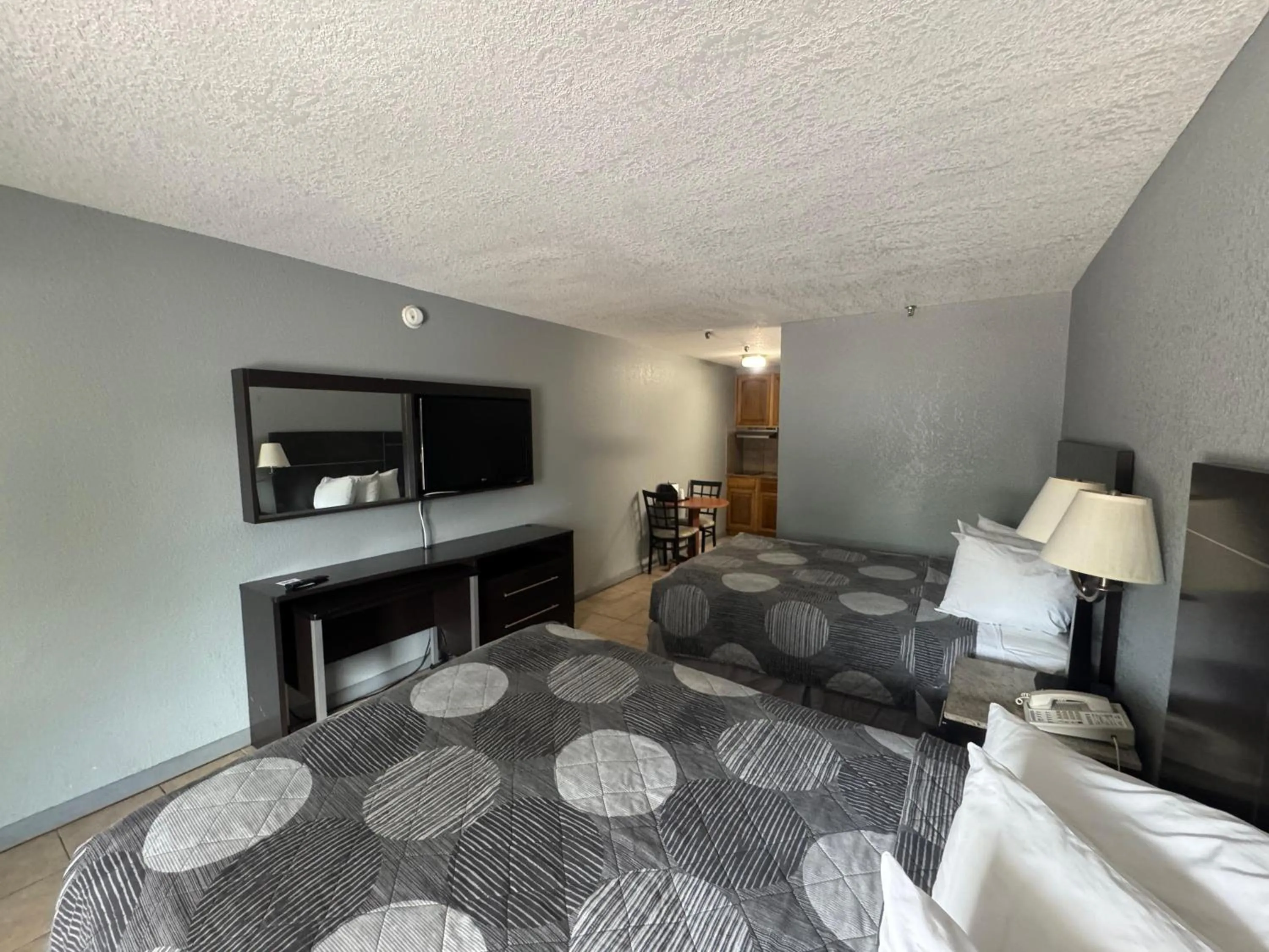 Bedroom, Bed in Budget Inn Sanford International Airport