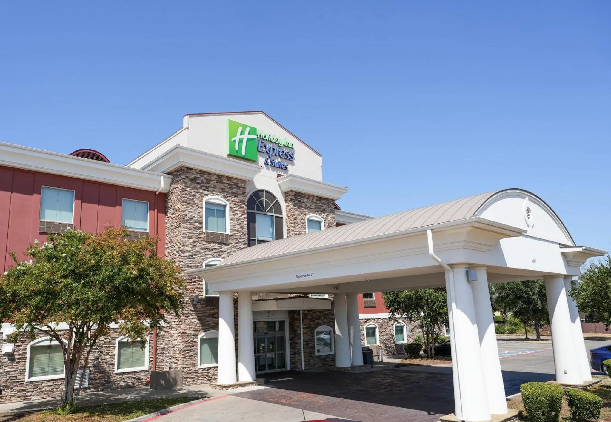 Property building in Holiday Inn Express Hotel & Suites Cedar Hill by IHG