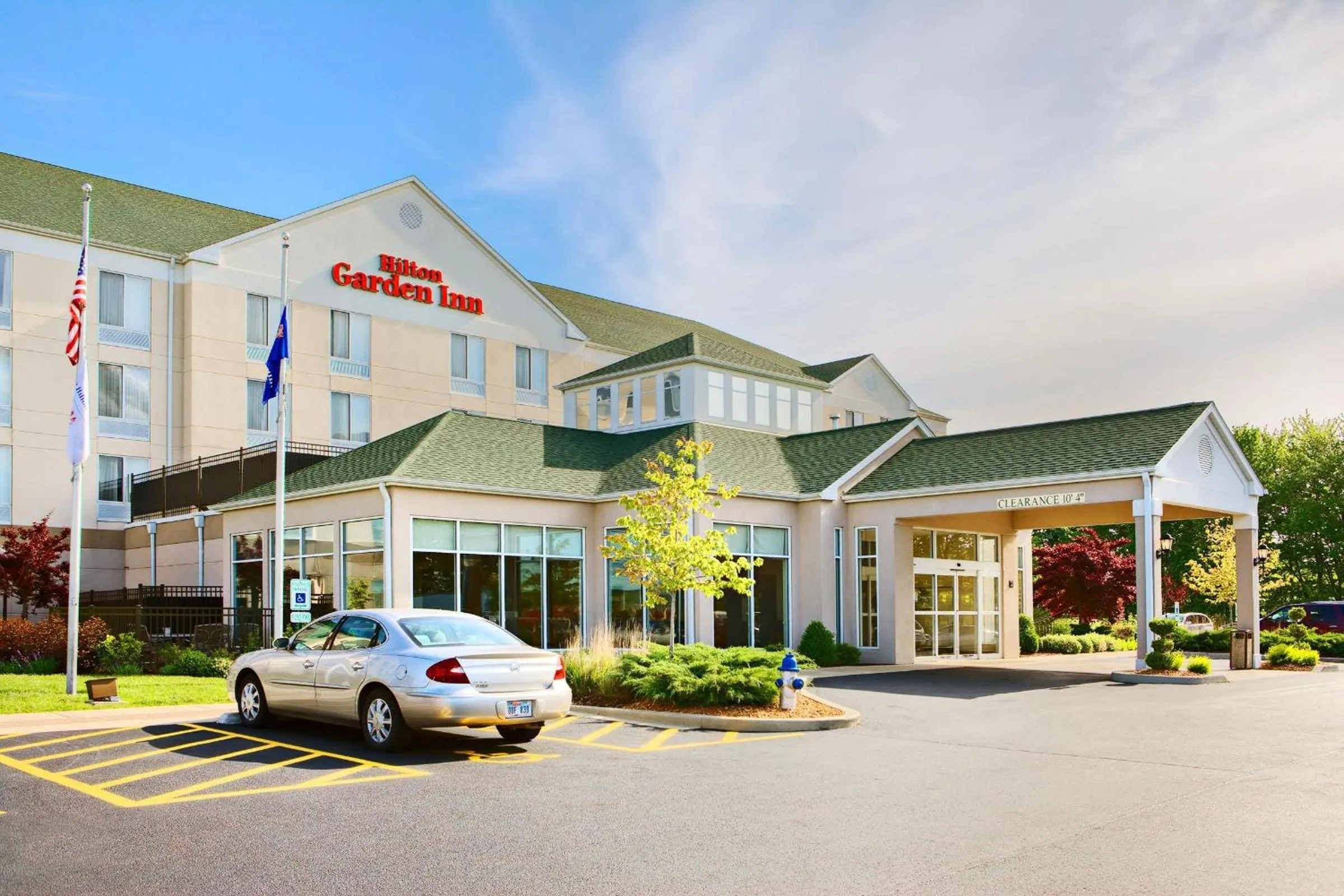 Property building in Hilton Garden Inn Springfield, IL