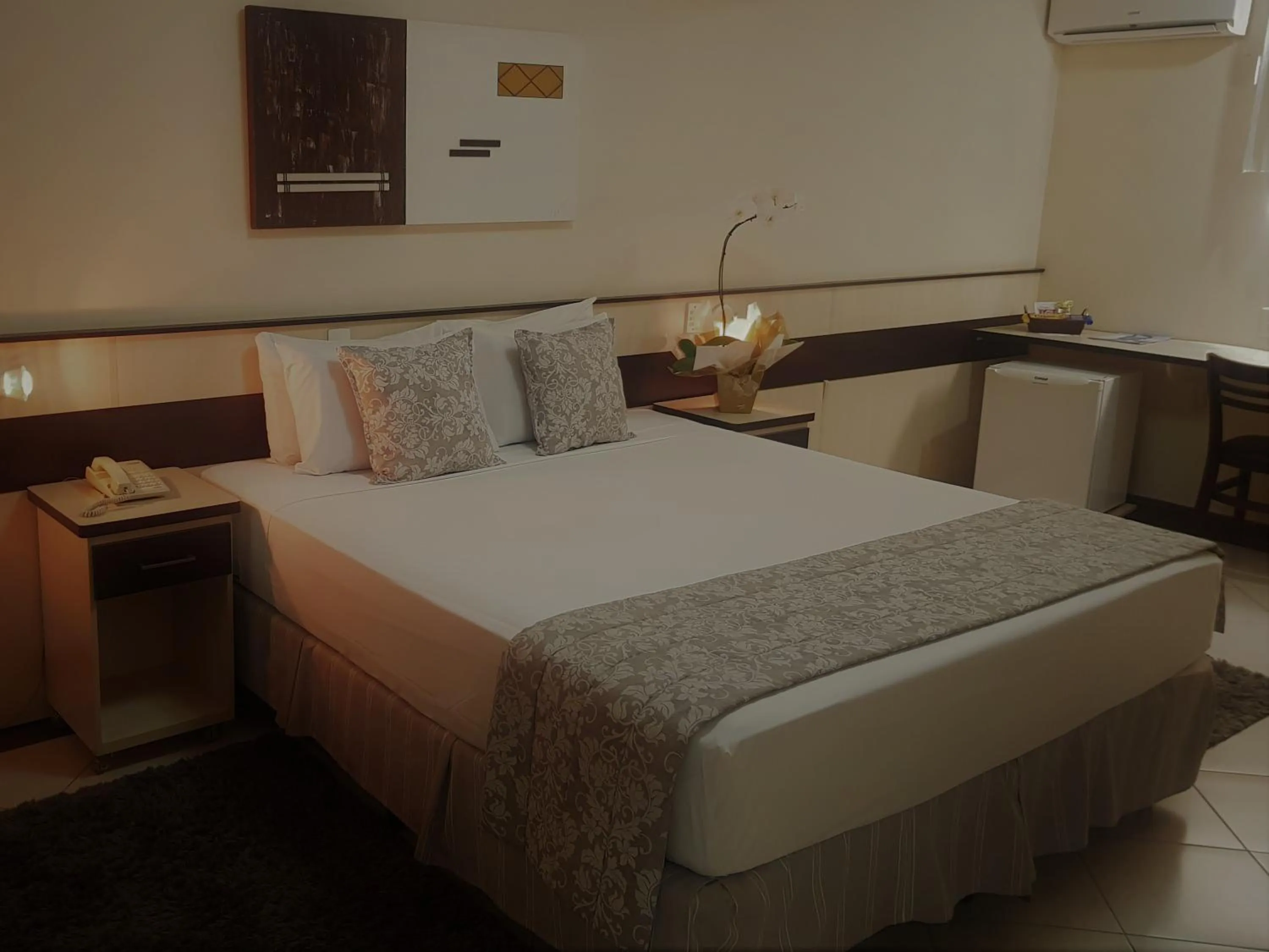 Bedroom, Bed in Hotel Cristal Rio Claro