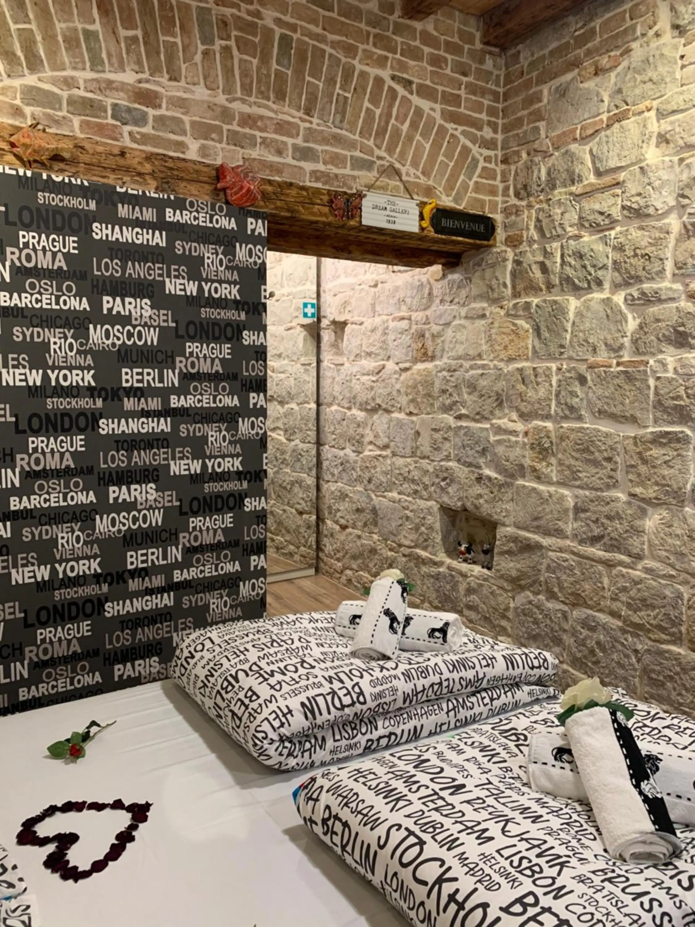 Bed in Luxury Art Room