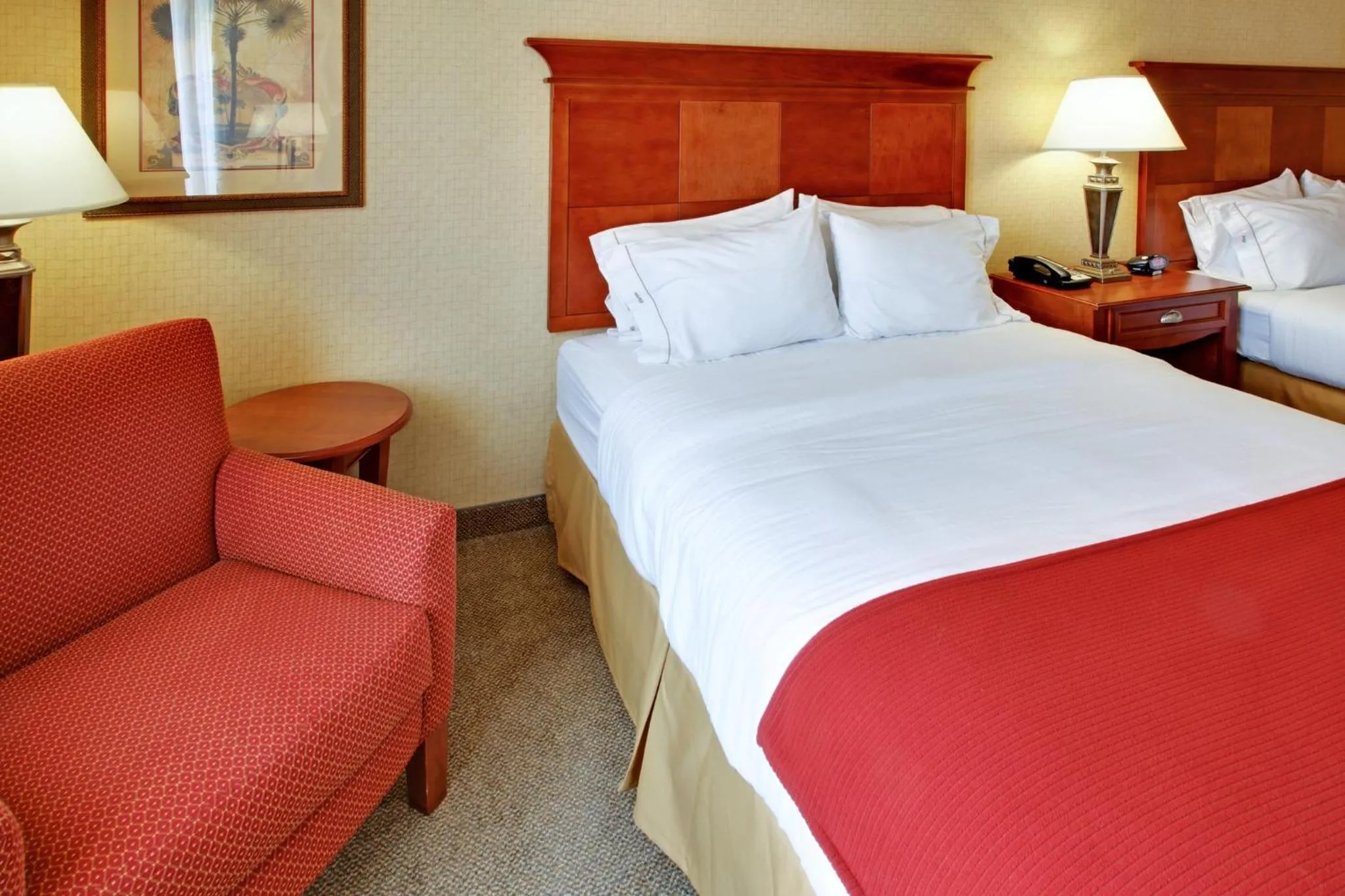 Photo of the whole room, Bed in Holiday Inn Express Hotel & Suites DFW West - Hurst by IHG