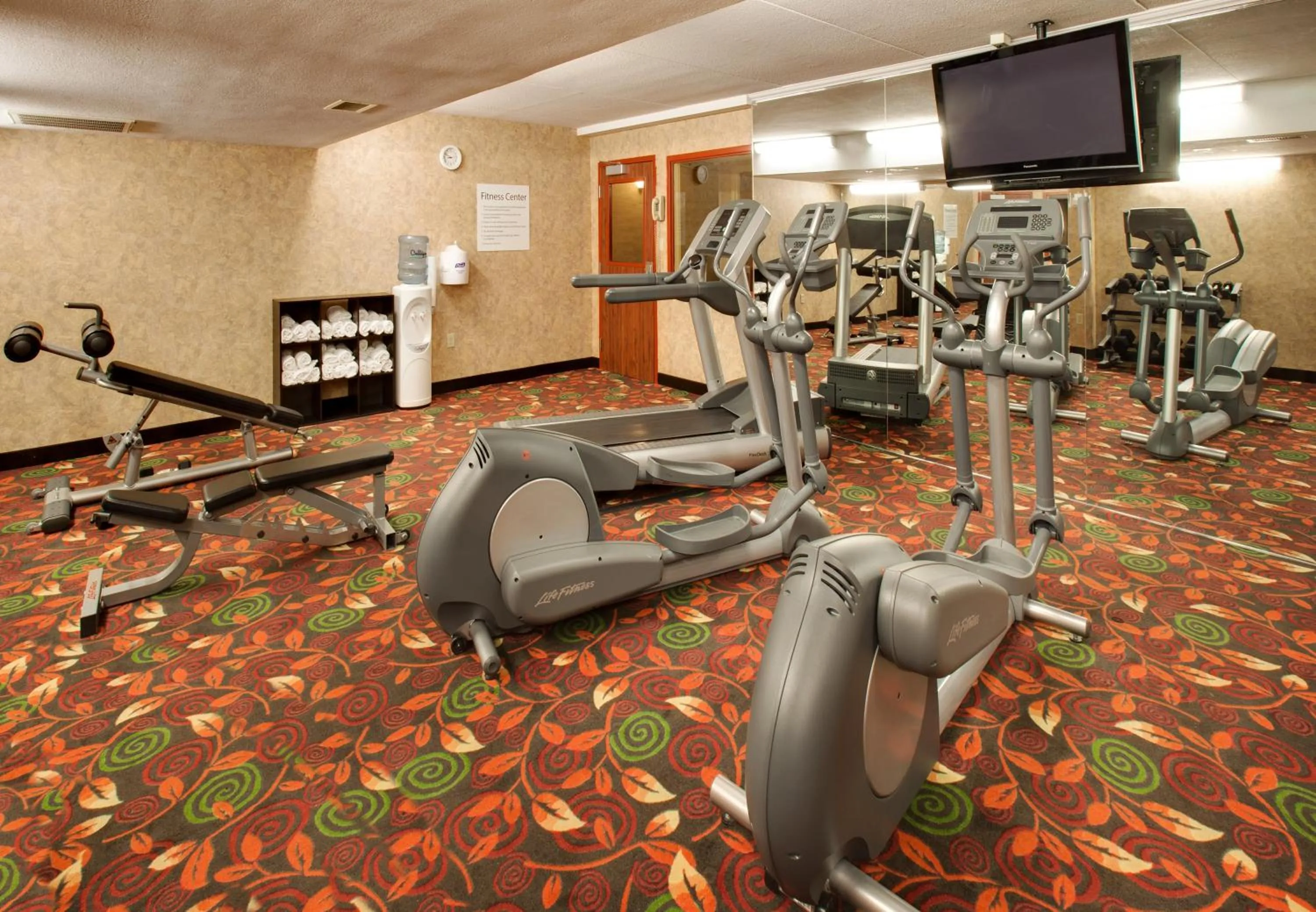 Spa and wellness centre/facilities in Holiday Inn Austin Conference Center, an IHG Hotel
