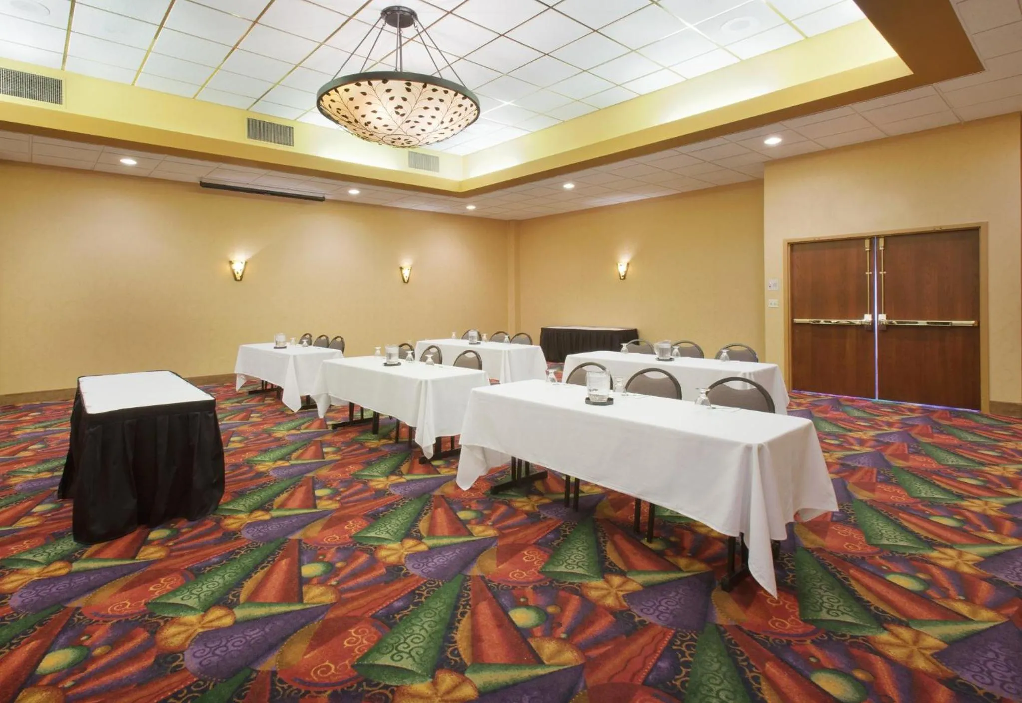 Banquet/Function facilities in Holiday Inn Austin Conference Center, an IHG Hotel