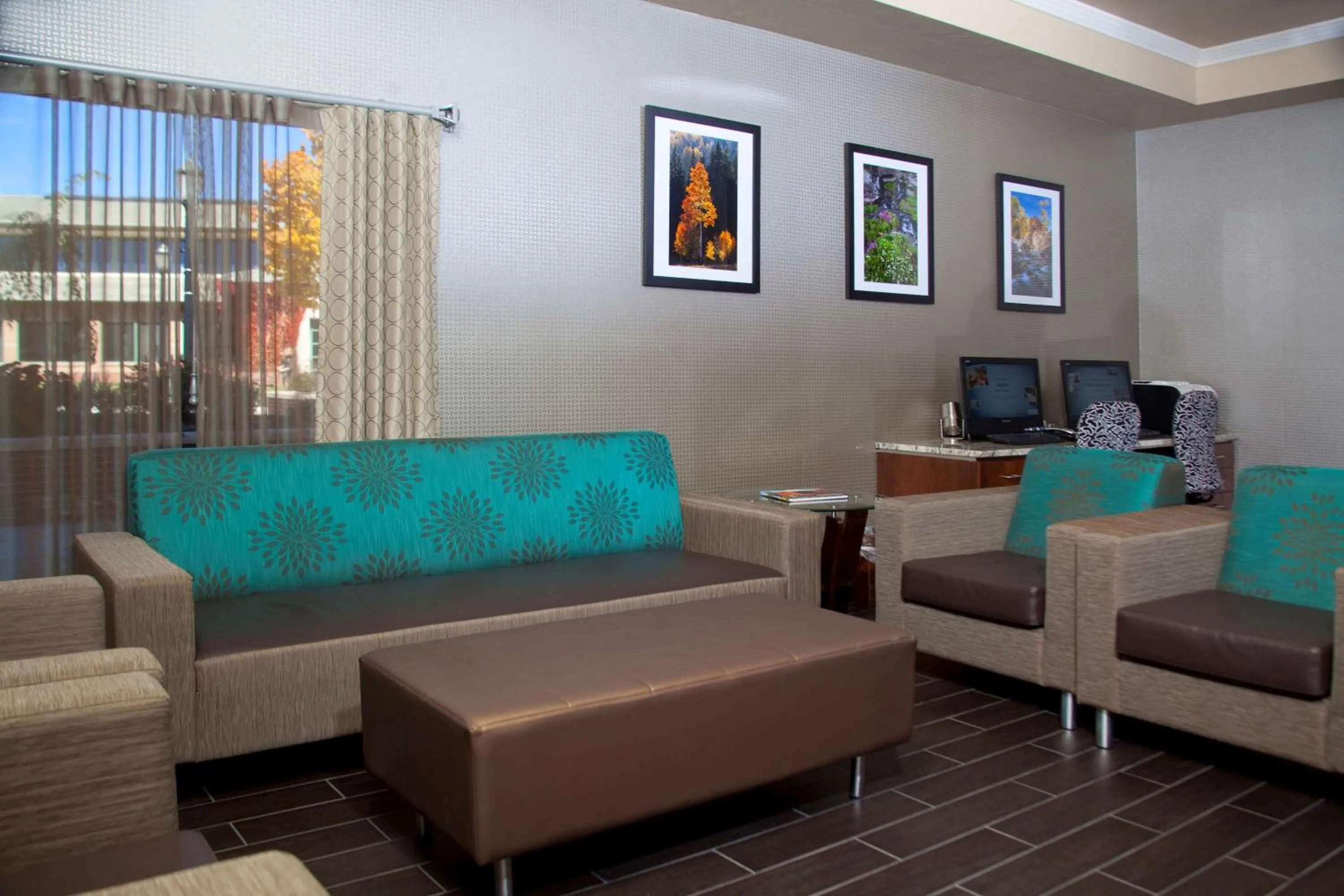 Lobby or reception in Hampton Inn Grand Junction