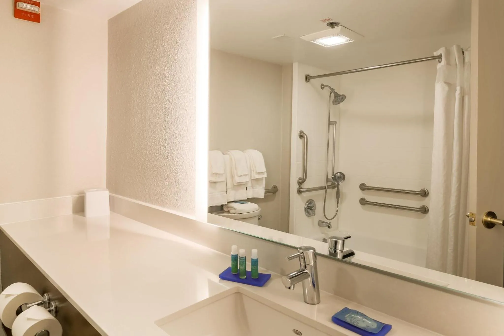 Bathroom in Holiday Inn Express Milwaukee - West Medical Center by IHG