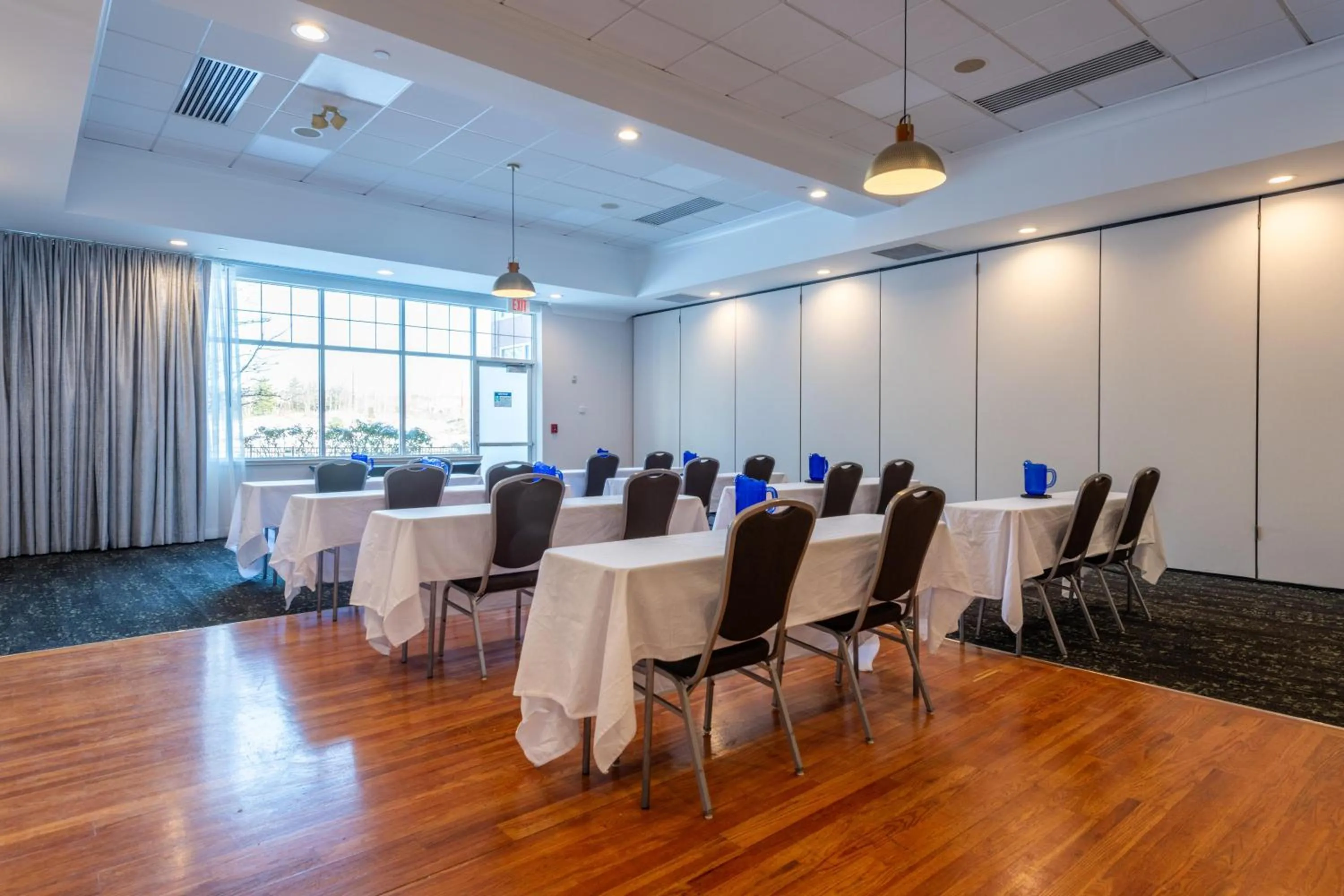 Meeting/conference room in Hilton Garden Inn Auburn Riverwatch