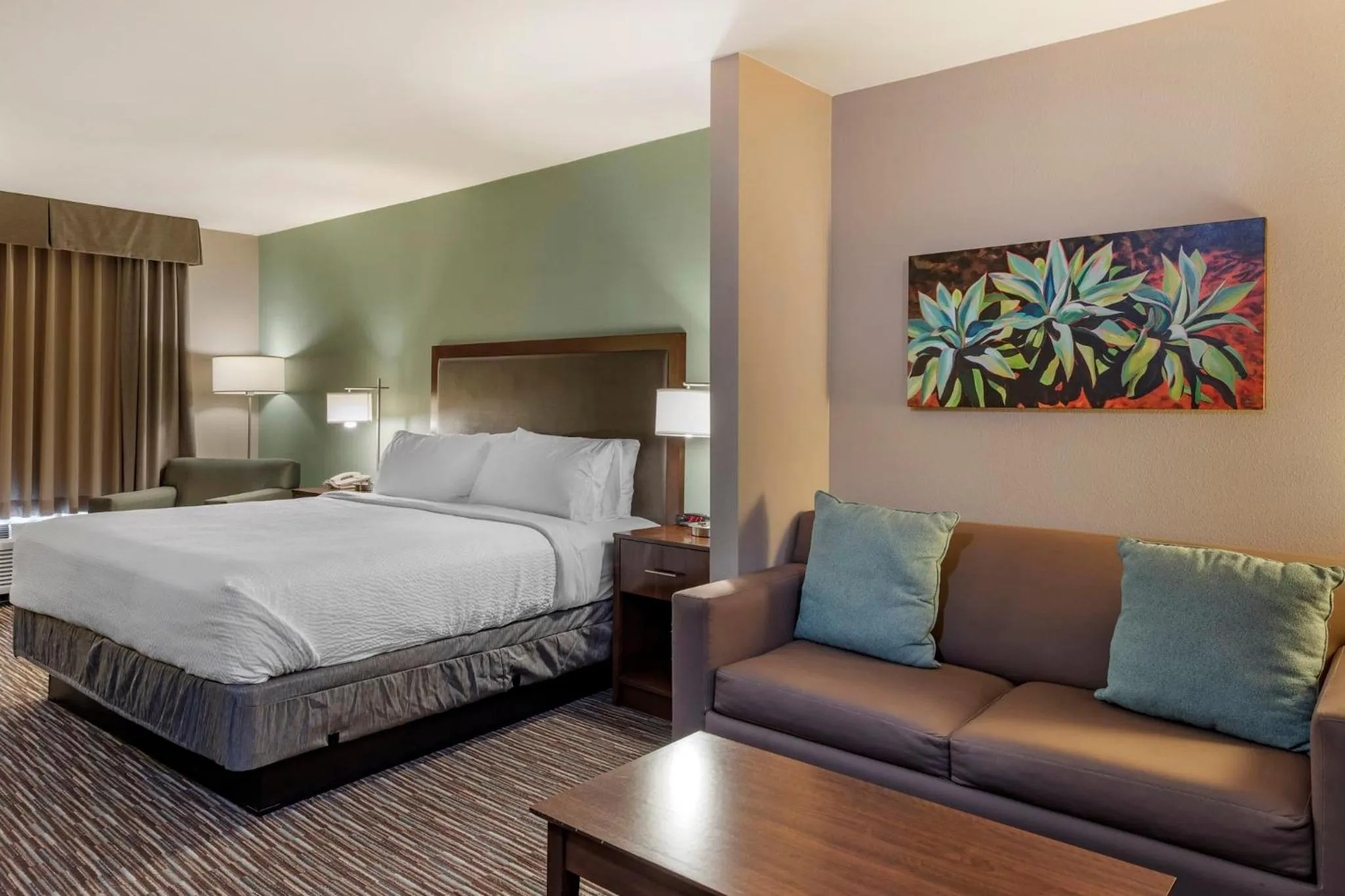 Photo of the whole room, Bed in Holiday Inn Express & Suites Indio - Coachella Valley by IHG