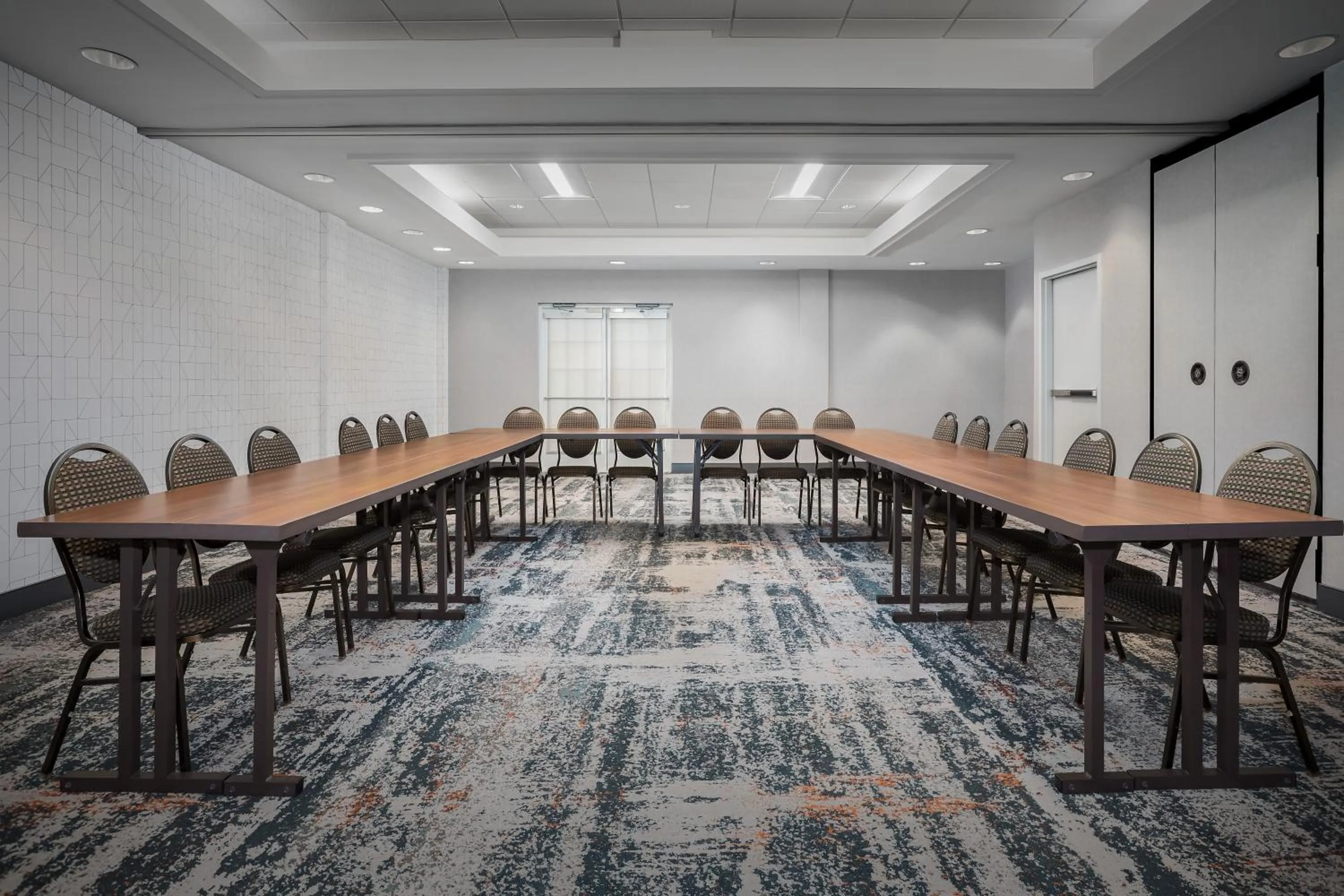Meeting/conference room in Homewood Suites by Hilton Cleveland-Solon