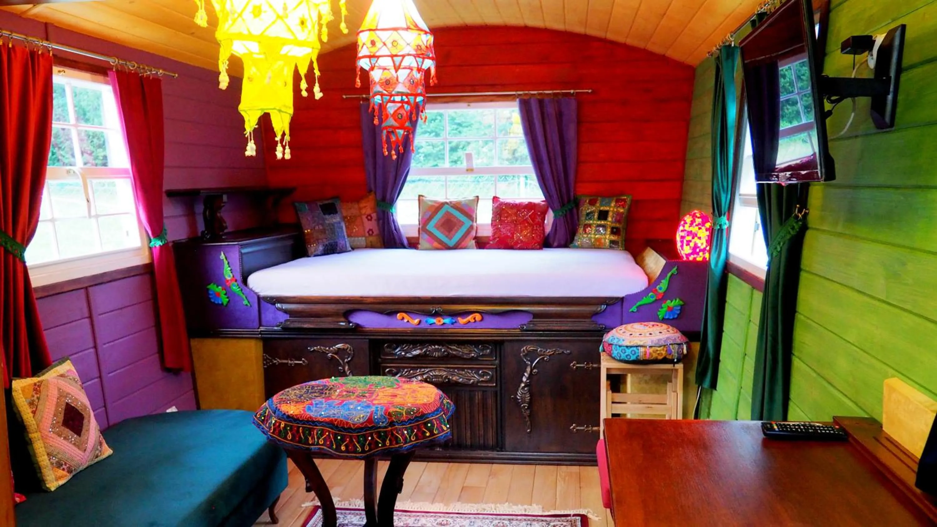Bed in Chata w Rabce - Bajkowa Osada