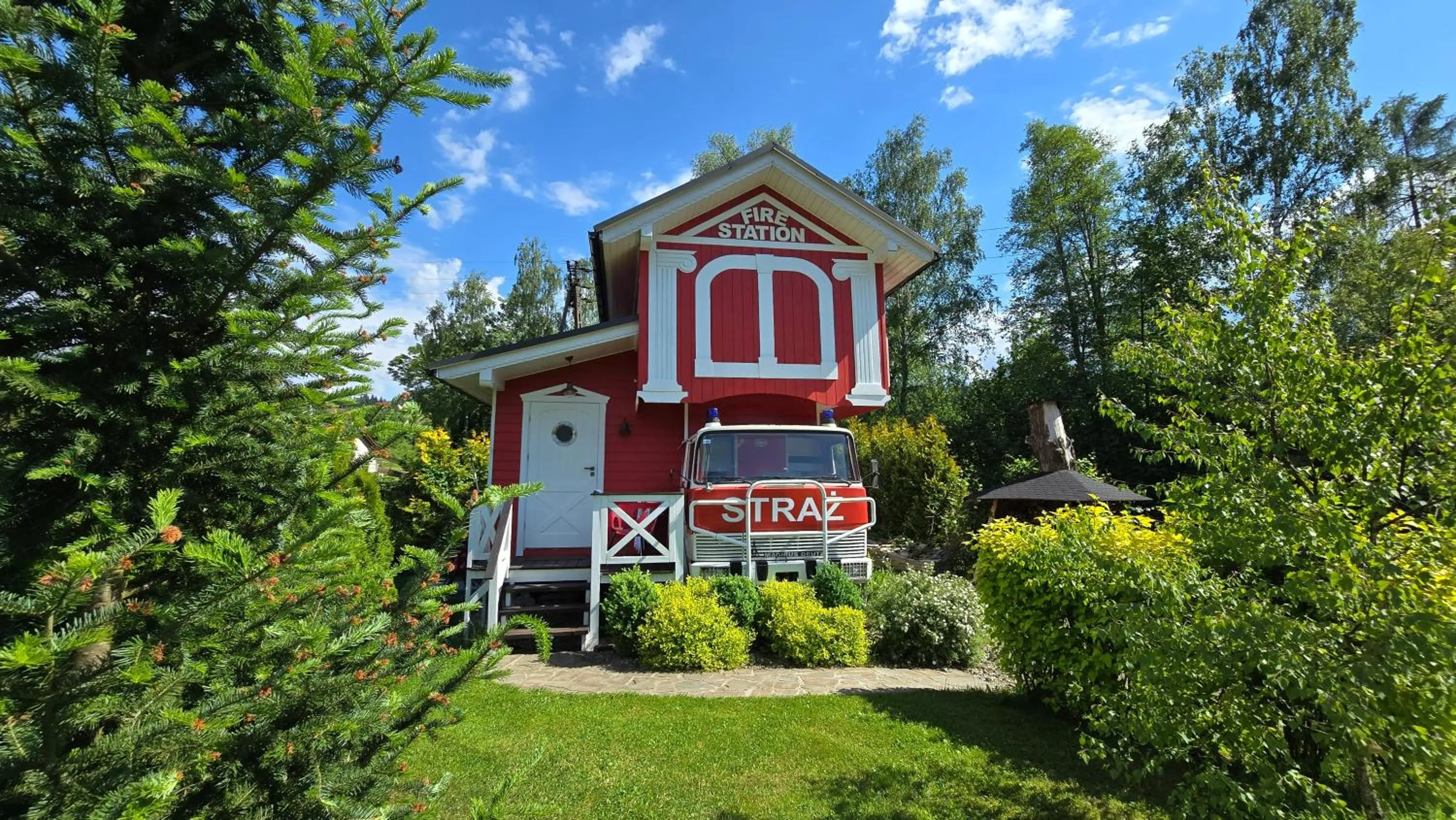 Property building in Chata w Rabce - Bajkowa Osada