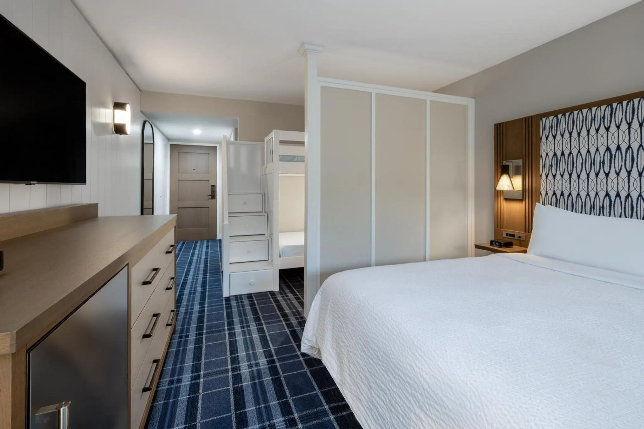 Photo of the whole room, Bed in Holiday Inn Bar Harbor Regency Hotel by IHG