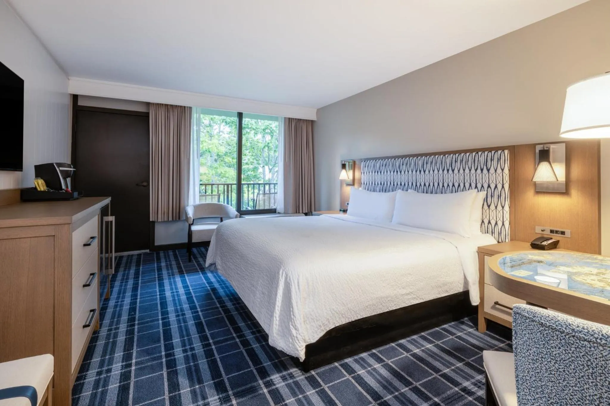 Photo of the whole room, Bed in Holiday Inn Bar Harbor Regency Hotel by IHG