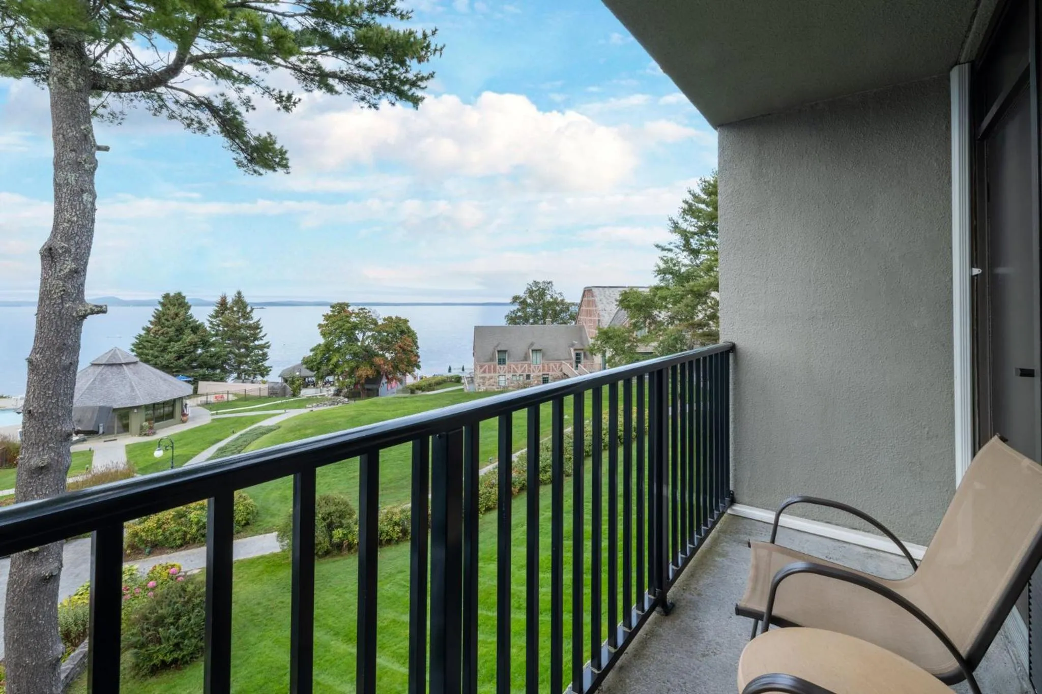 Photo of the whole room in Holiday Inn Bar Harbor Regency Hotel by IHG