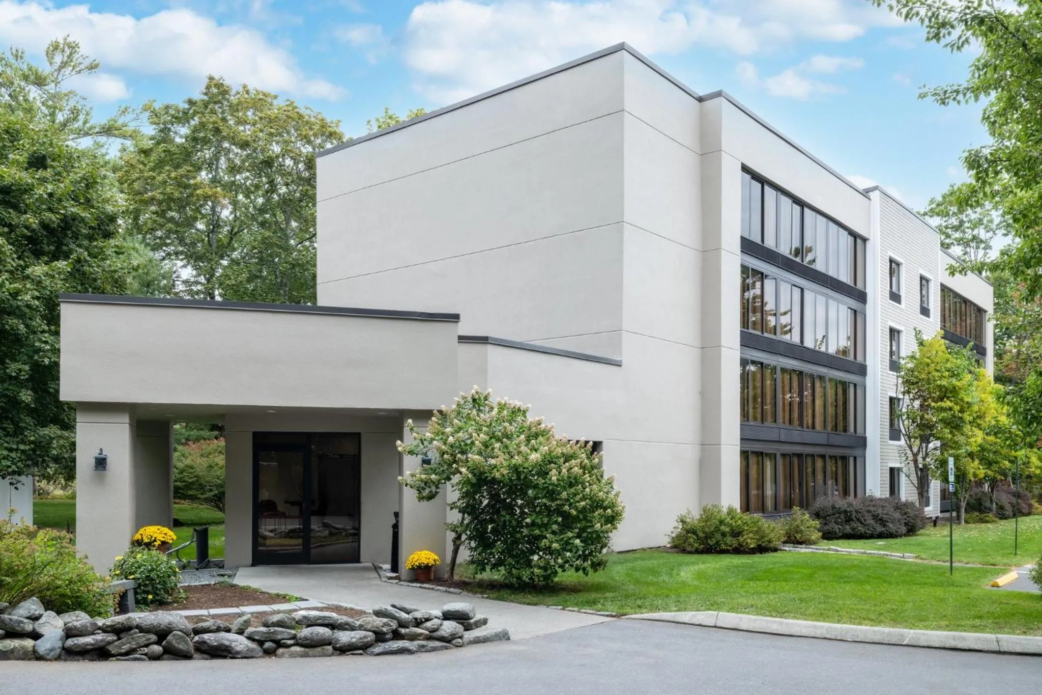 Property building in Holiday Inn Bar Harbor Regency Hotel by IHG