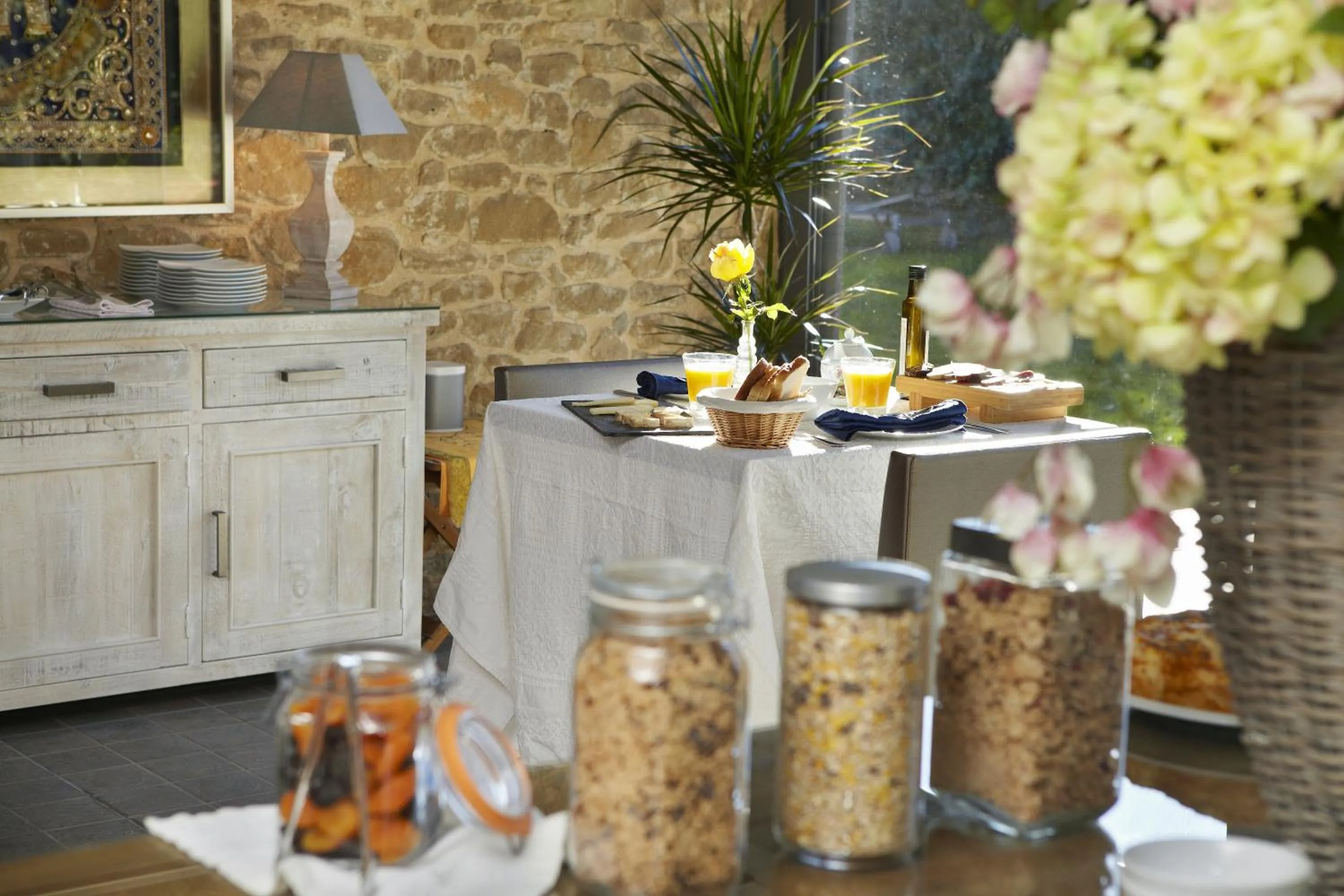 Restaurant/places to eat in El Racó de Madremanya - Adults only